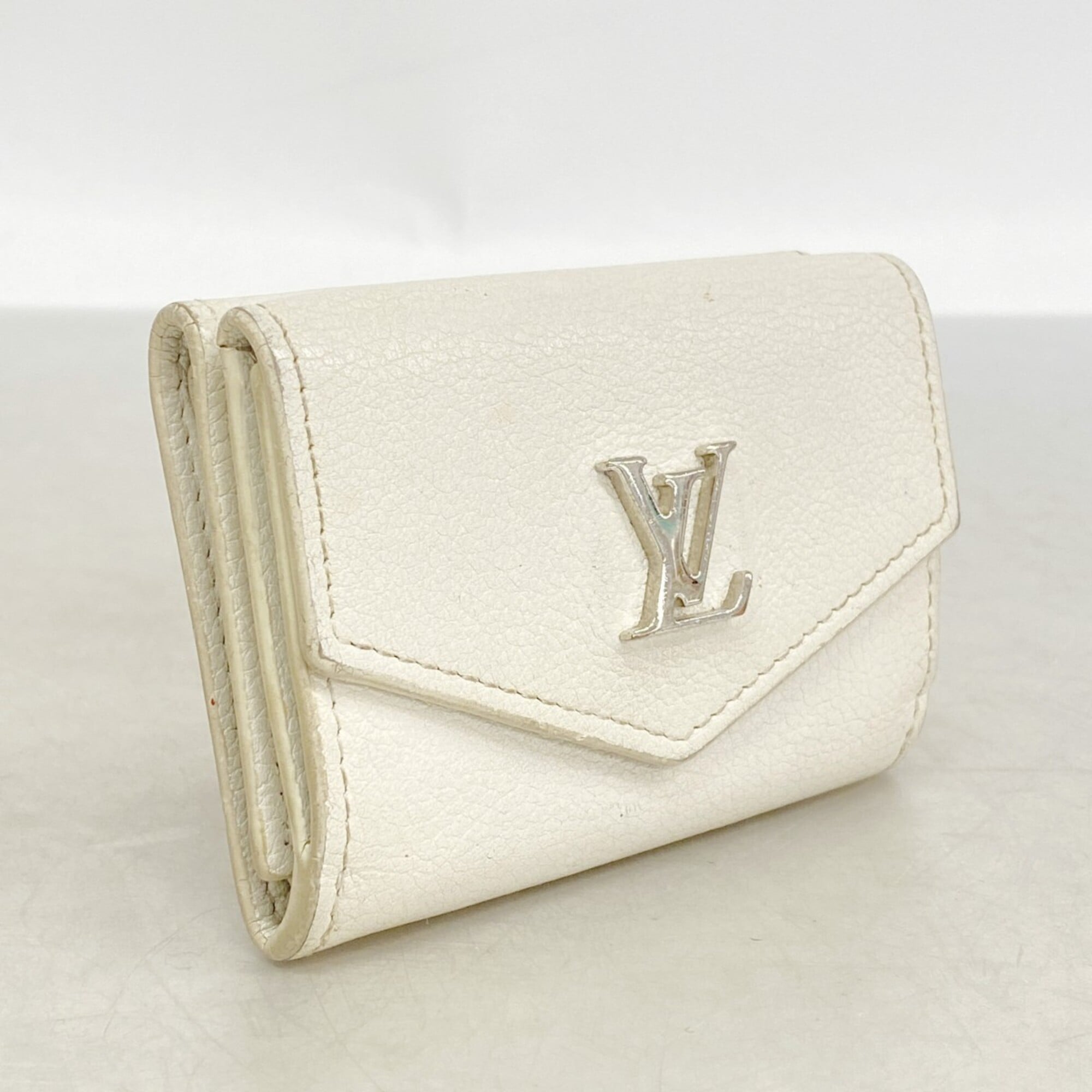 Louis Vuitton White Wallet (Tri-Fold) (Pre-Owned)