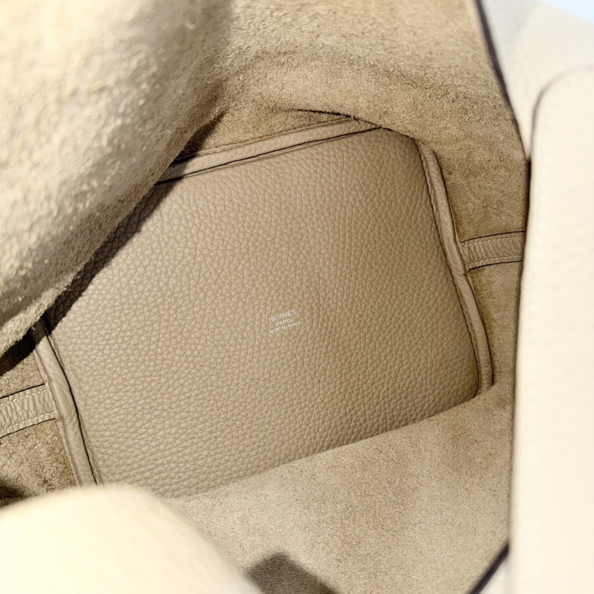 Hermes Beige Handbag (Pre-Owned)
