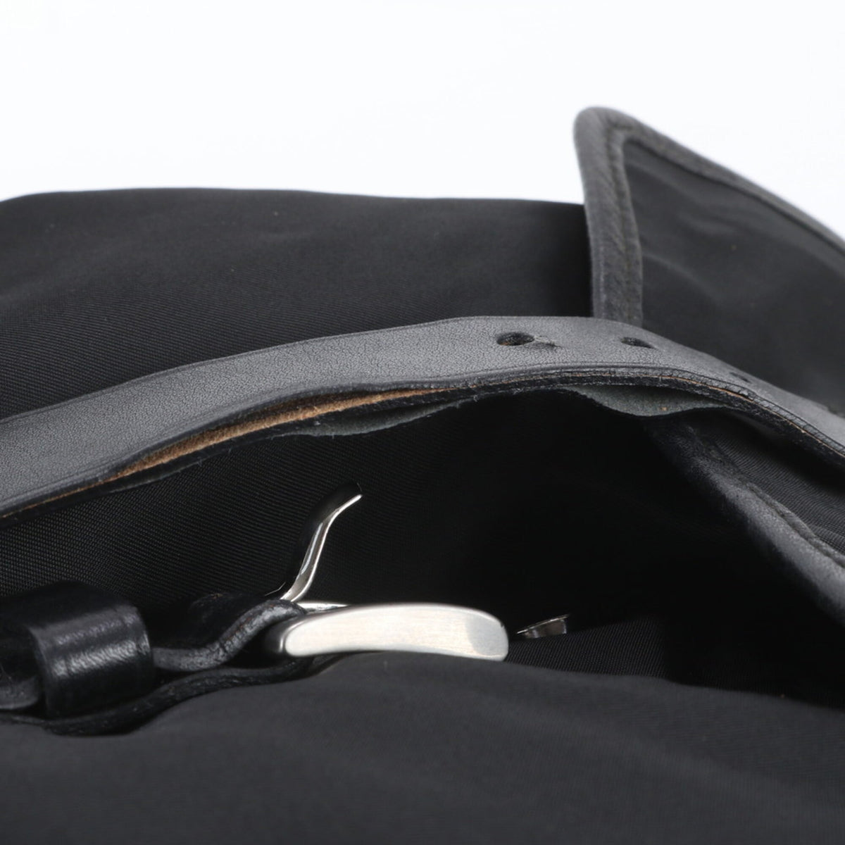 Prada Black Leather Nylon Backpack (Pre-Owned)