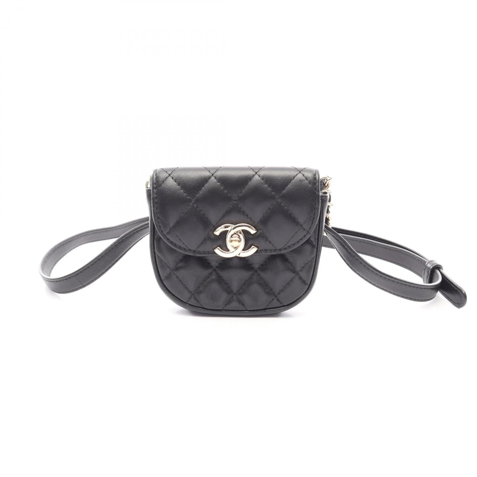 Chanel Black Leather Fanny Pack (Pre-Owned)