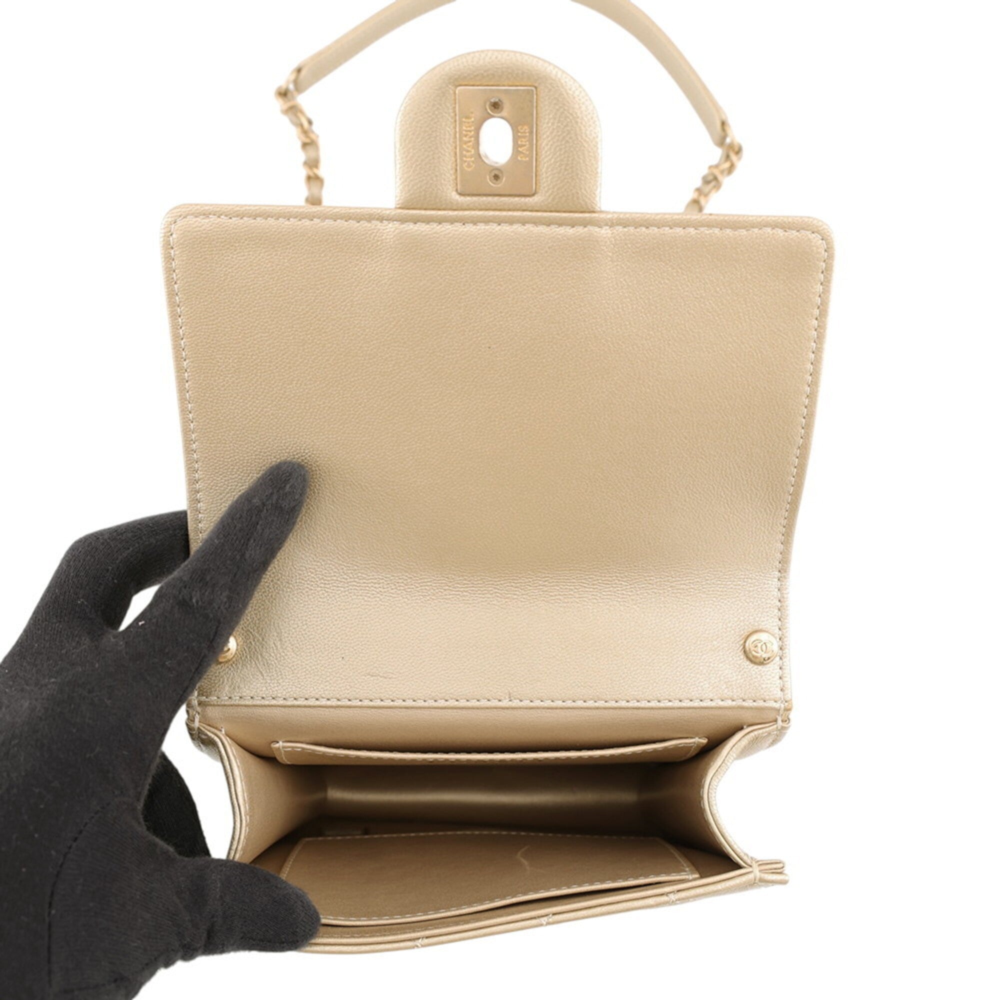 Chanel Champagne Gold Leather Shoulder Bag (Pre-Owned)