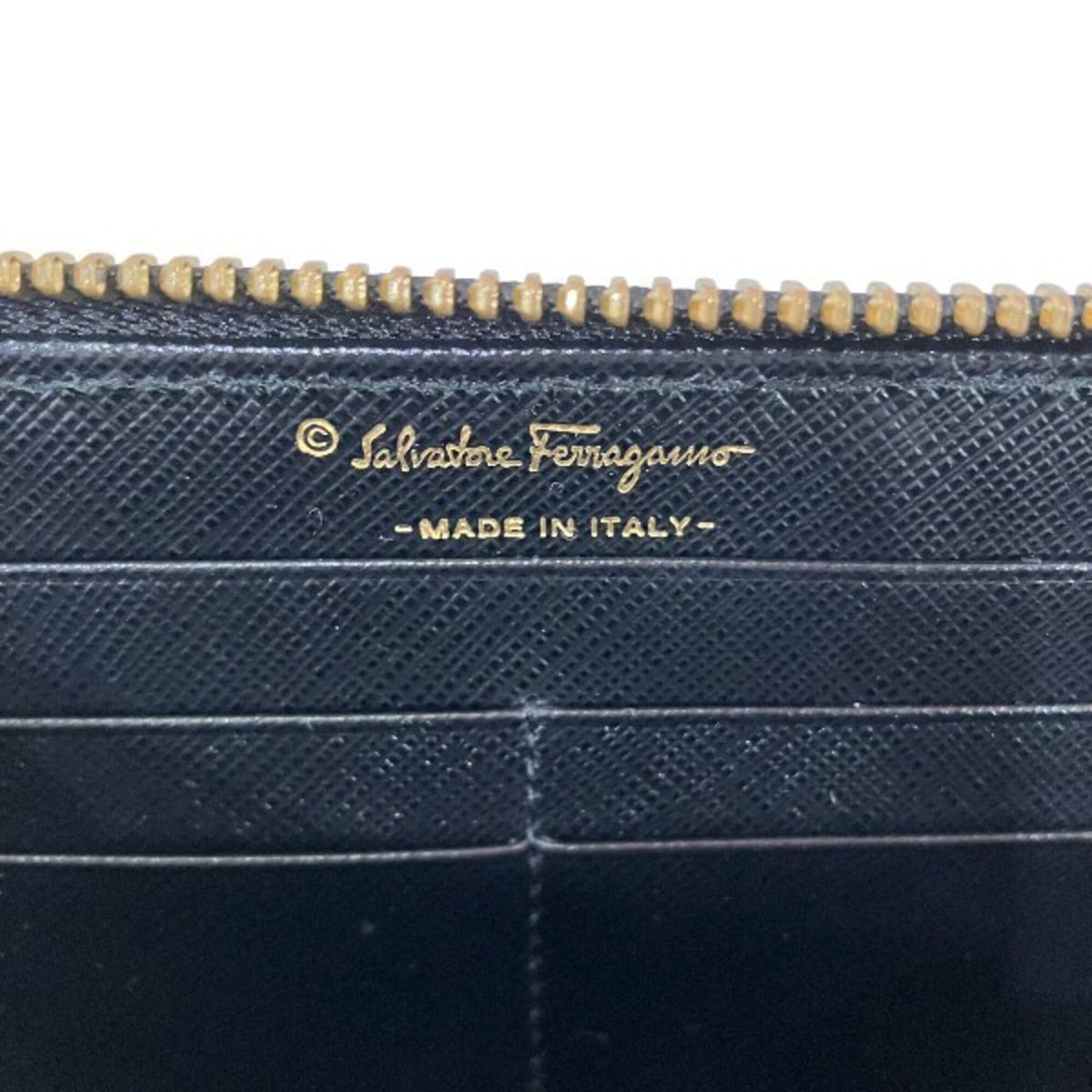 Salvatore Ferragamo Black Leather Long Wallet (Bi-Fold) (Pre-Owned)