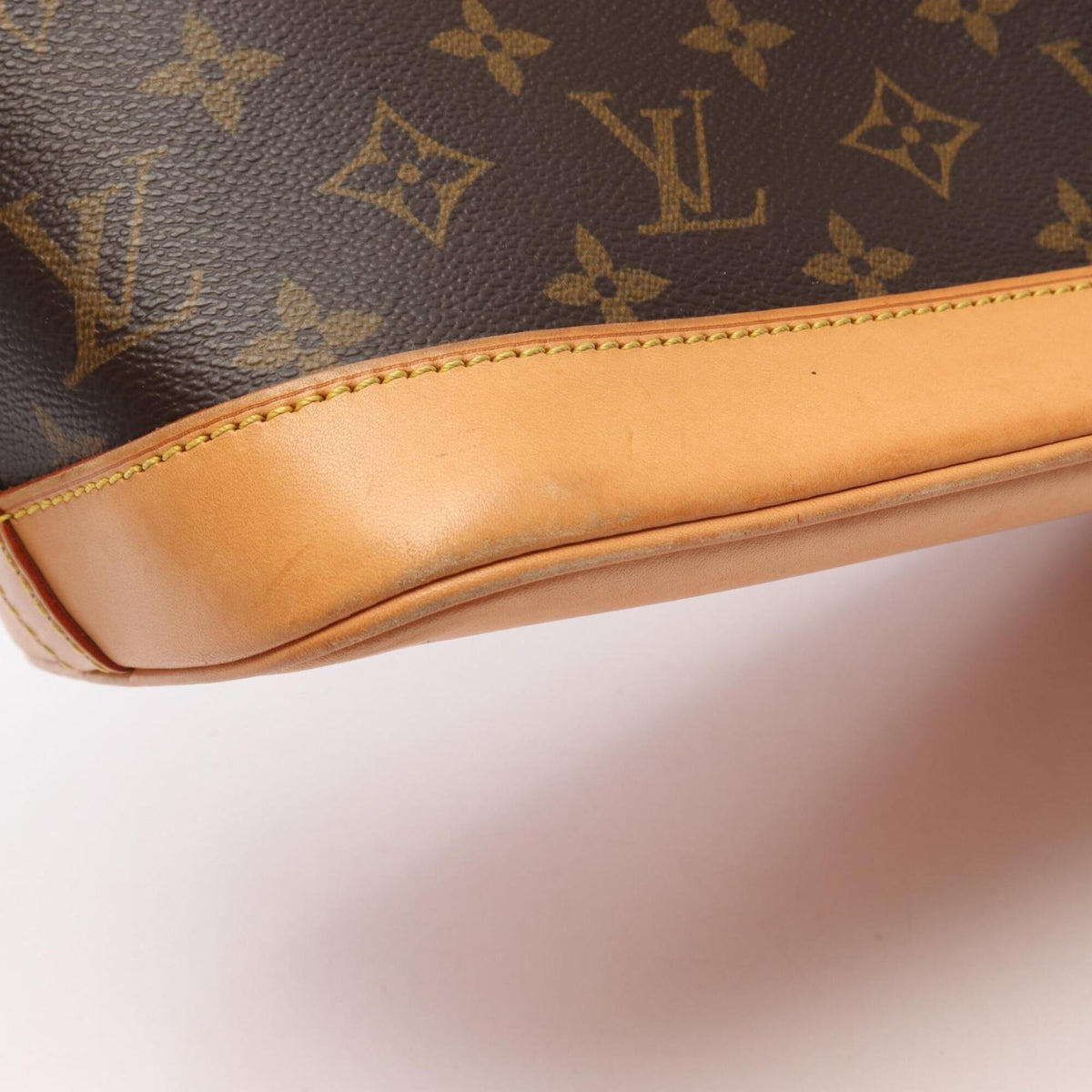 Louis Vuitton Brown Coated Canvas Leather Handbag (Pre-Owned)