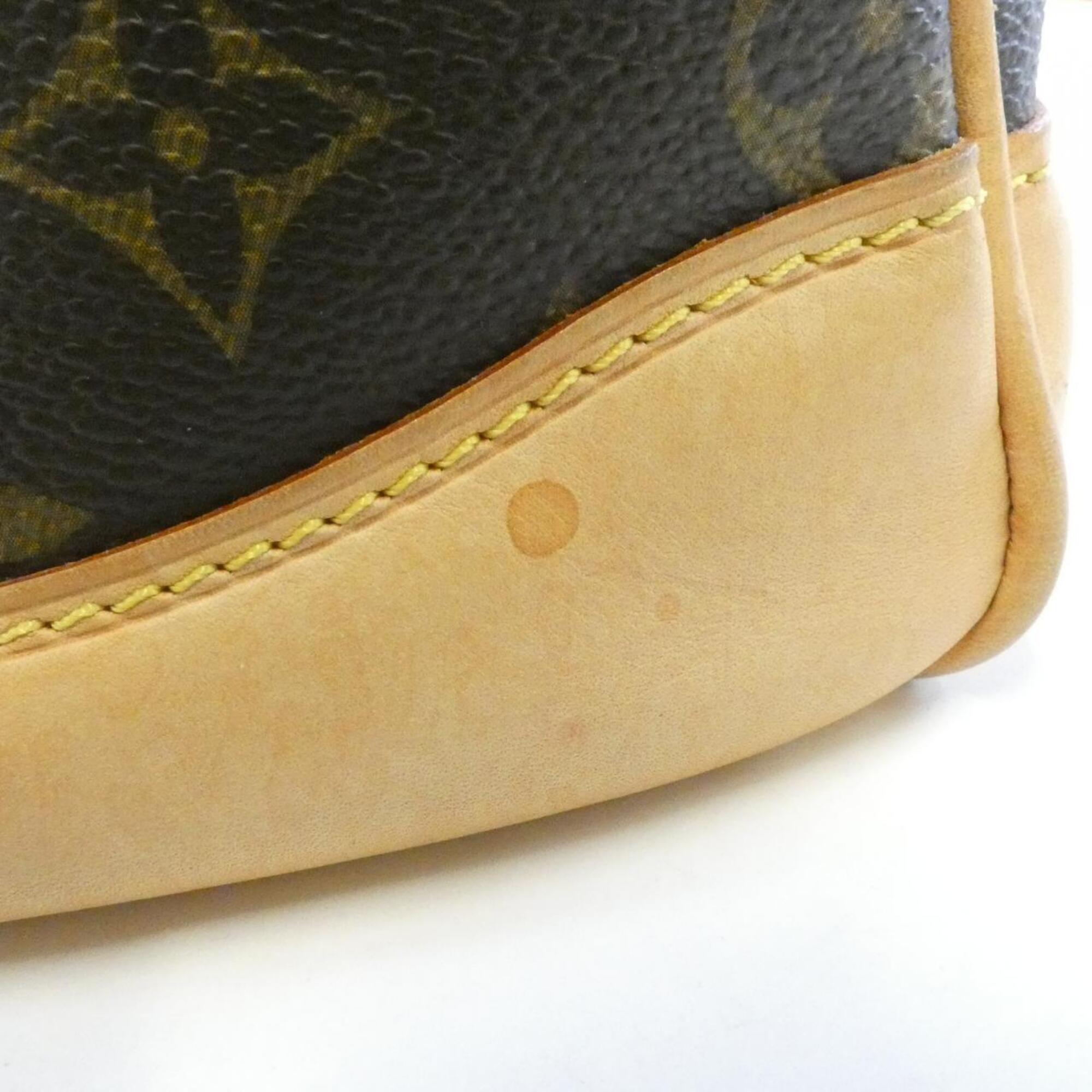Louis Vuitton Brown Coated Canvas Shoulder Bag (Pre-Owned)