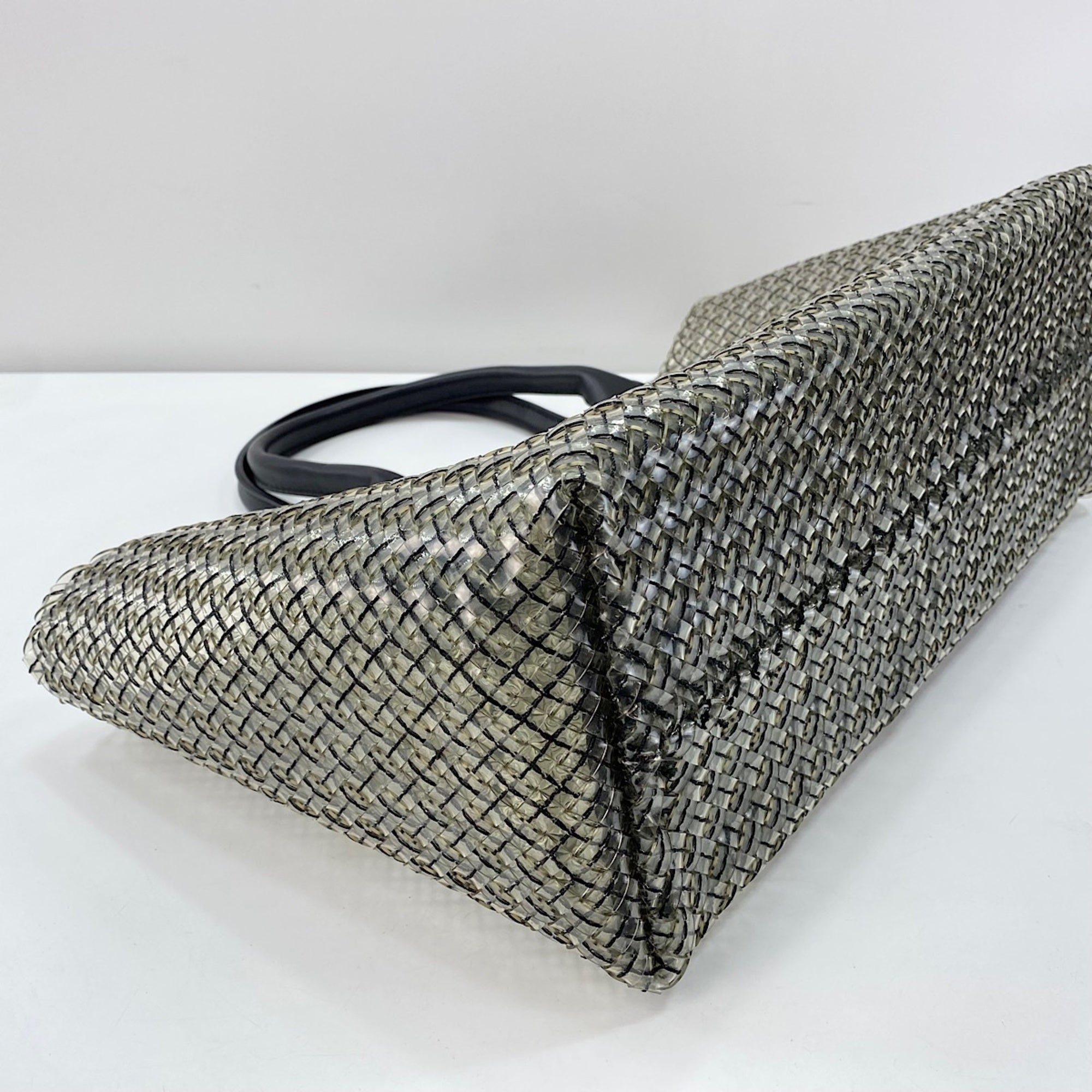 Bottega Veneta Intrecciato Black Pvc Tote Bag (Pre-Owned)