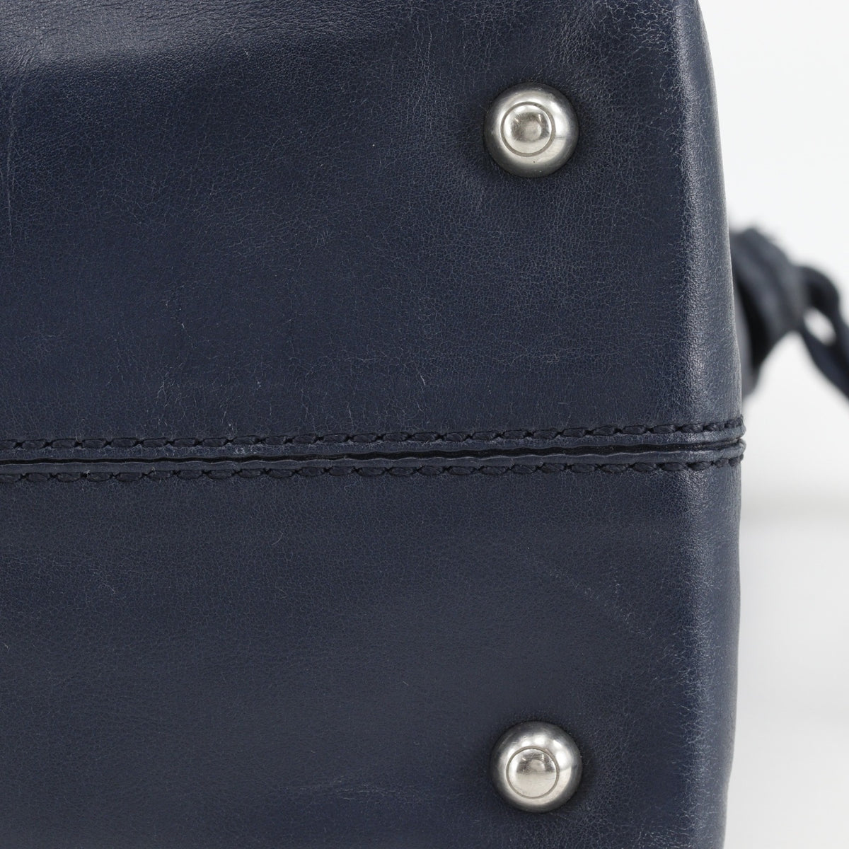 Tod's Navy Leather Tote Bag (Pre-Owned)