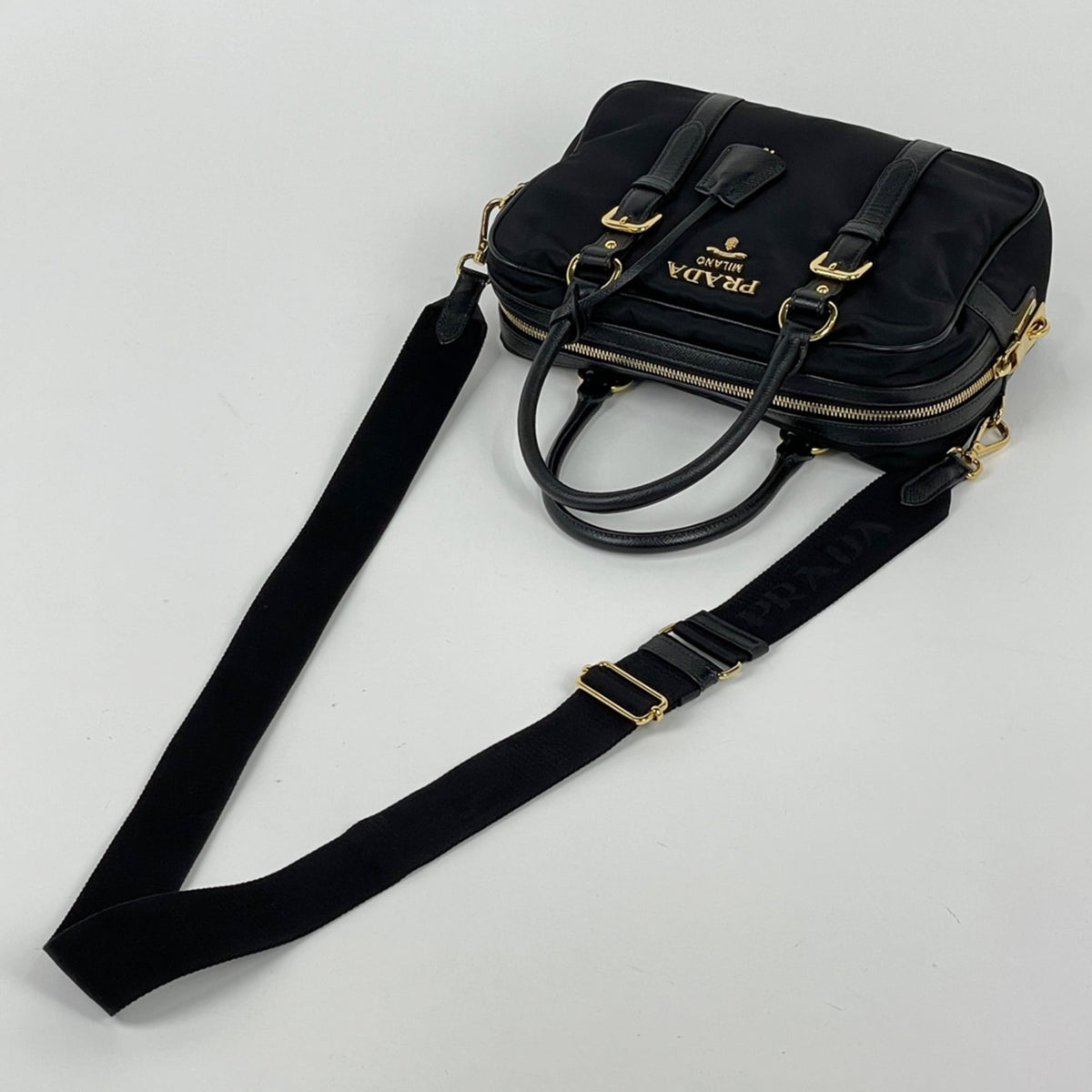 Prada Black Nylon Handbag (Pre-Owned)