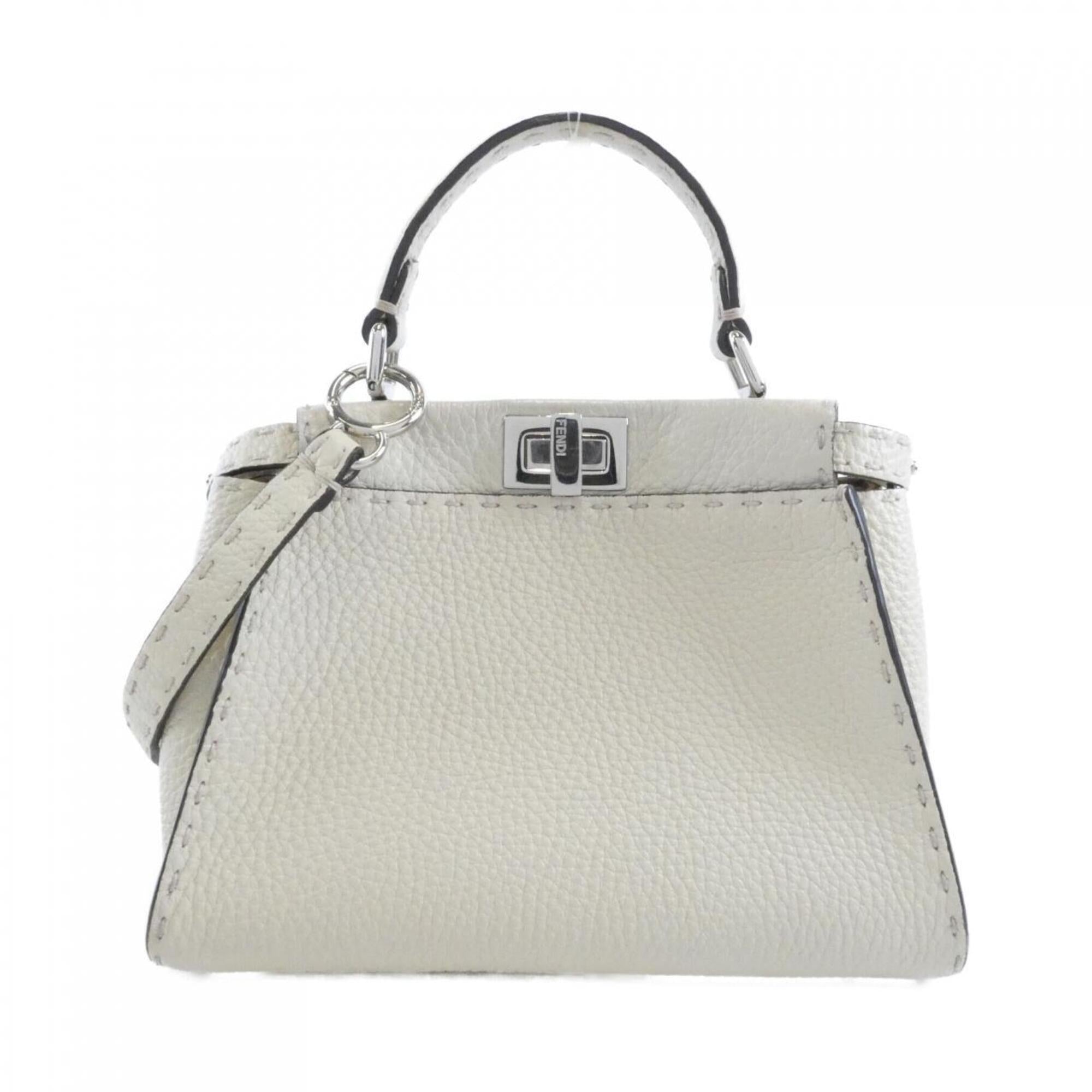 Fendi Selleria Ivory Leather Handbag (Pre-Owned)