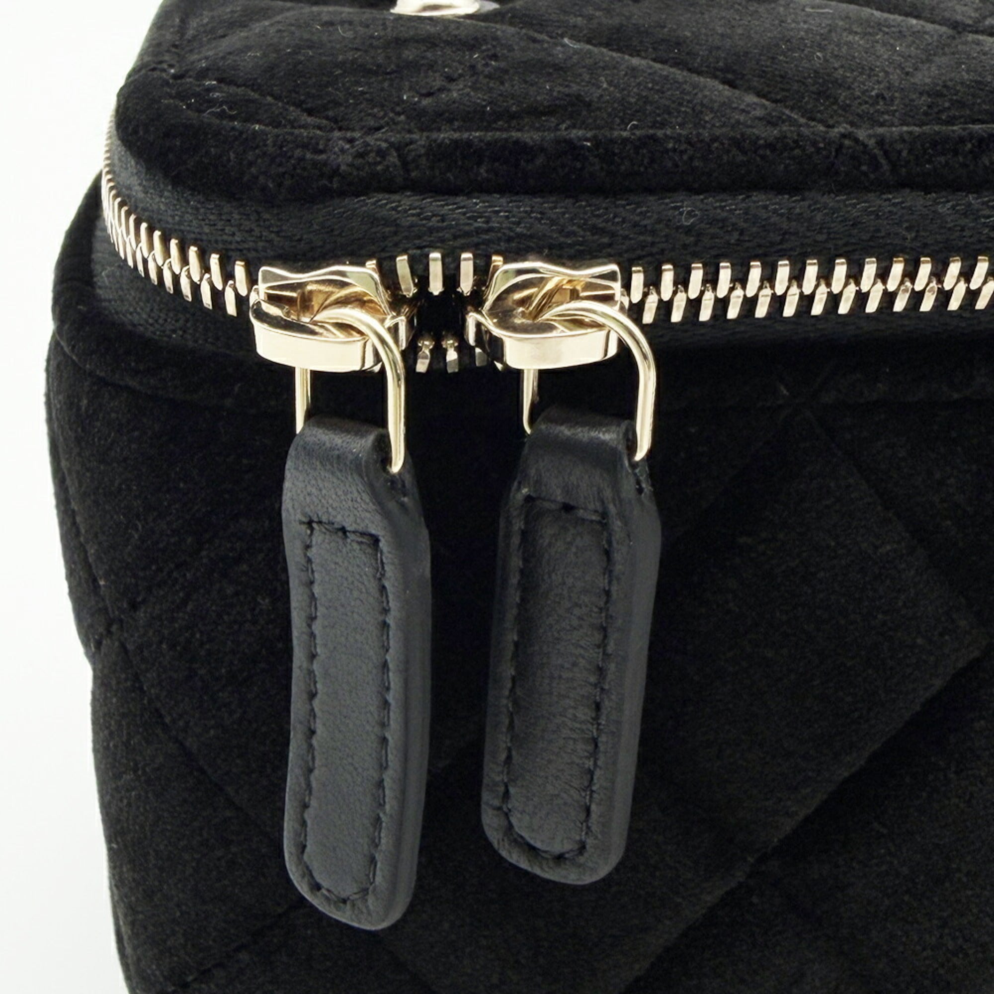 Chanel Black Leather Shoulder Bag Vanity Bag (Pre-Owned)