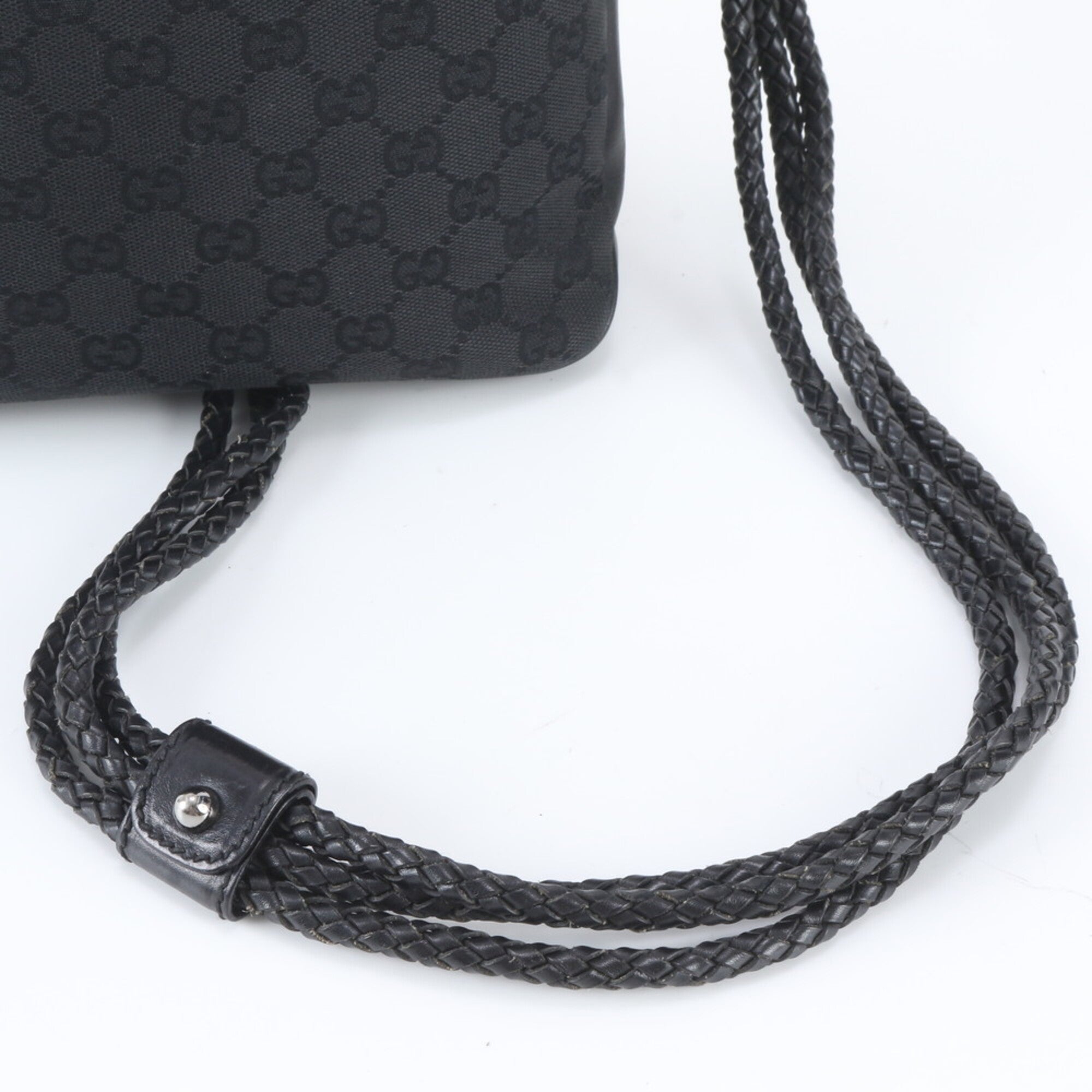 Gucci Gg Canvas Black Gg Canvas Shoulder Bag (Pre-Owned)