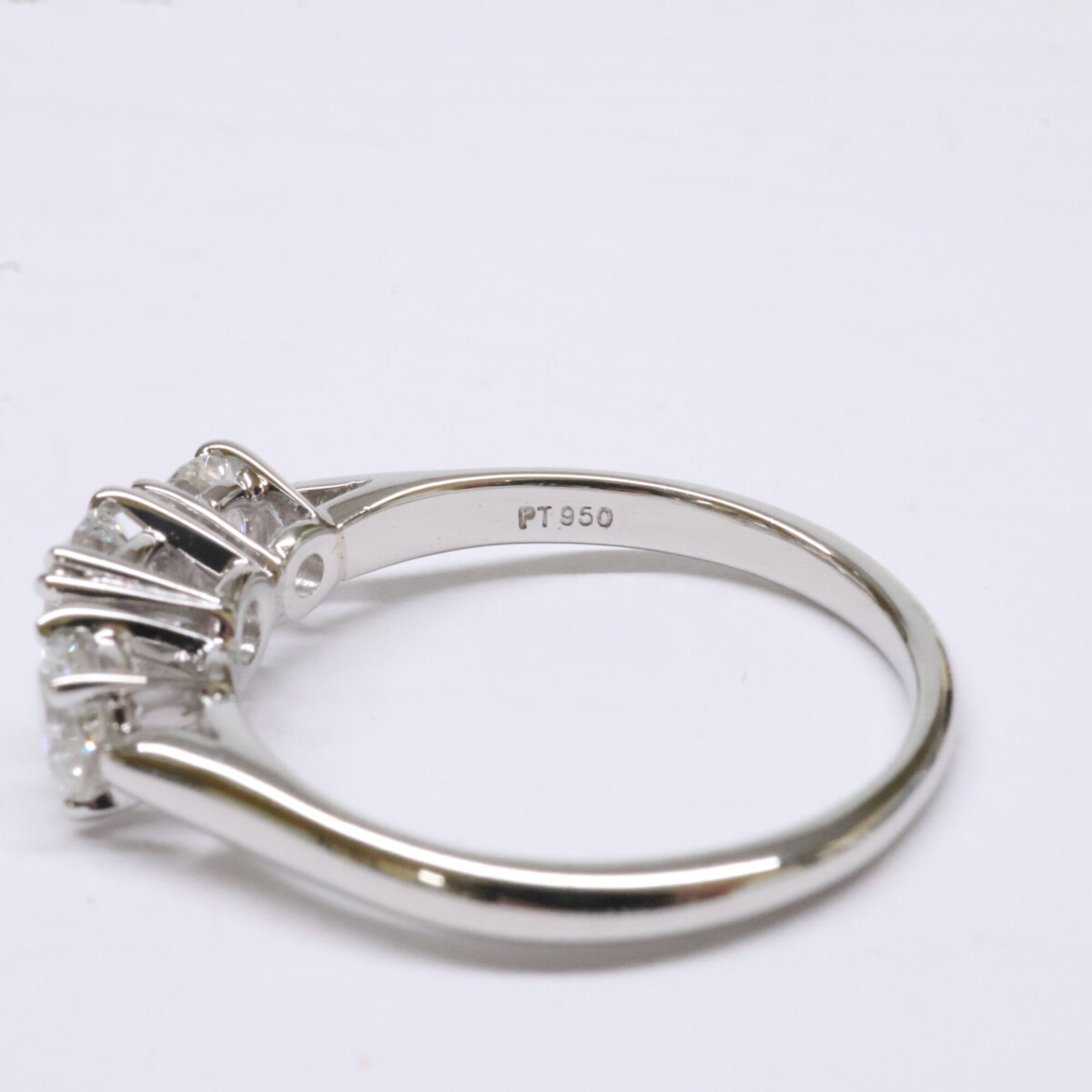 Harry Winston Platinum Platinum 950 Band Ring (Pre-Owned)