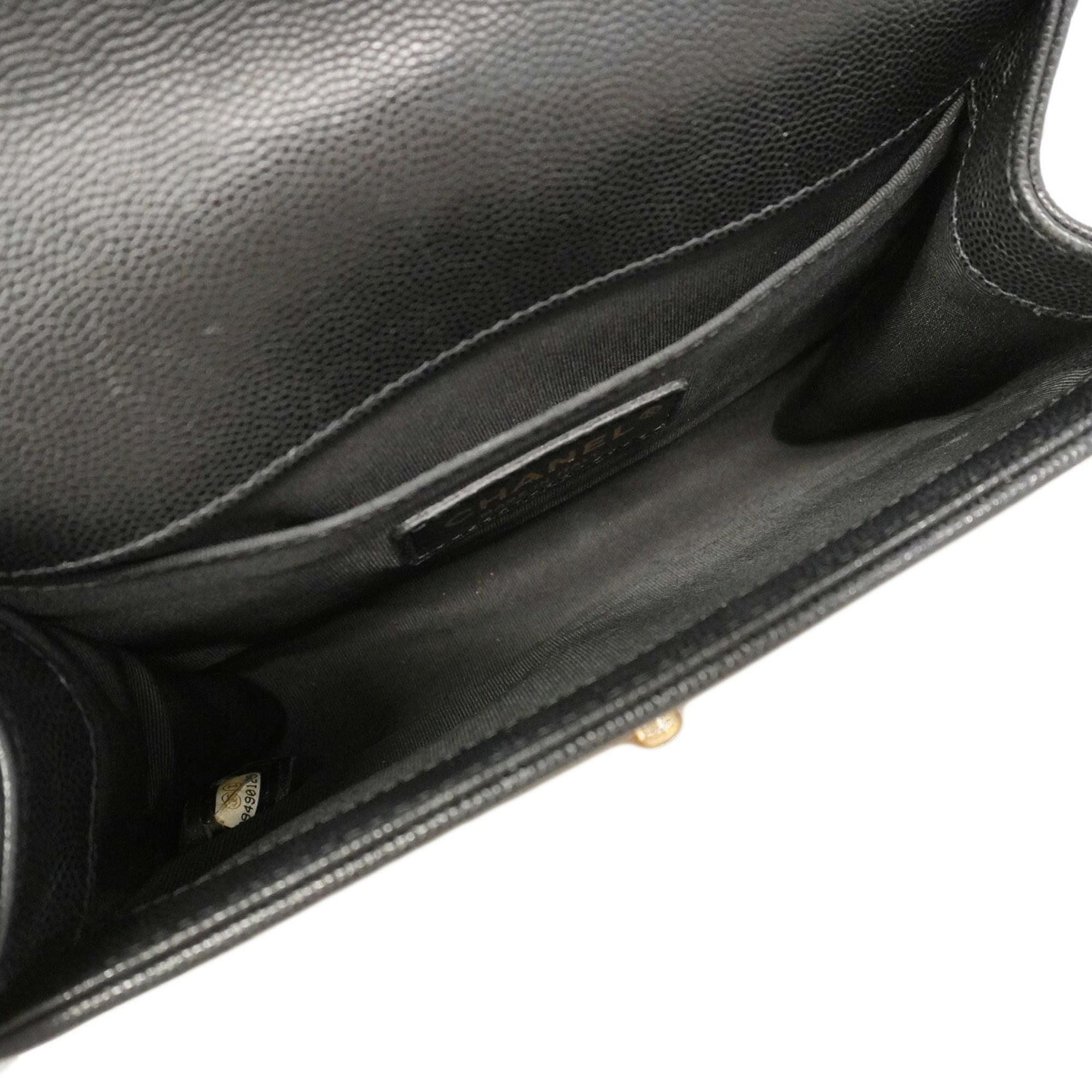 Chanel Black Grained Calfskin Shoulder Bag (Pre-Owned)