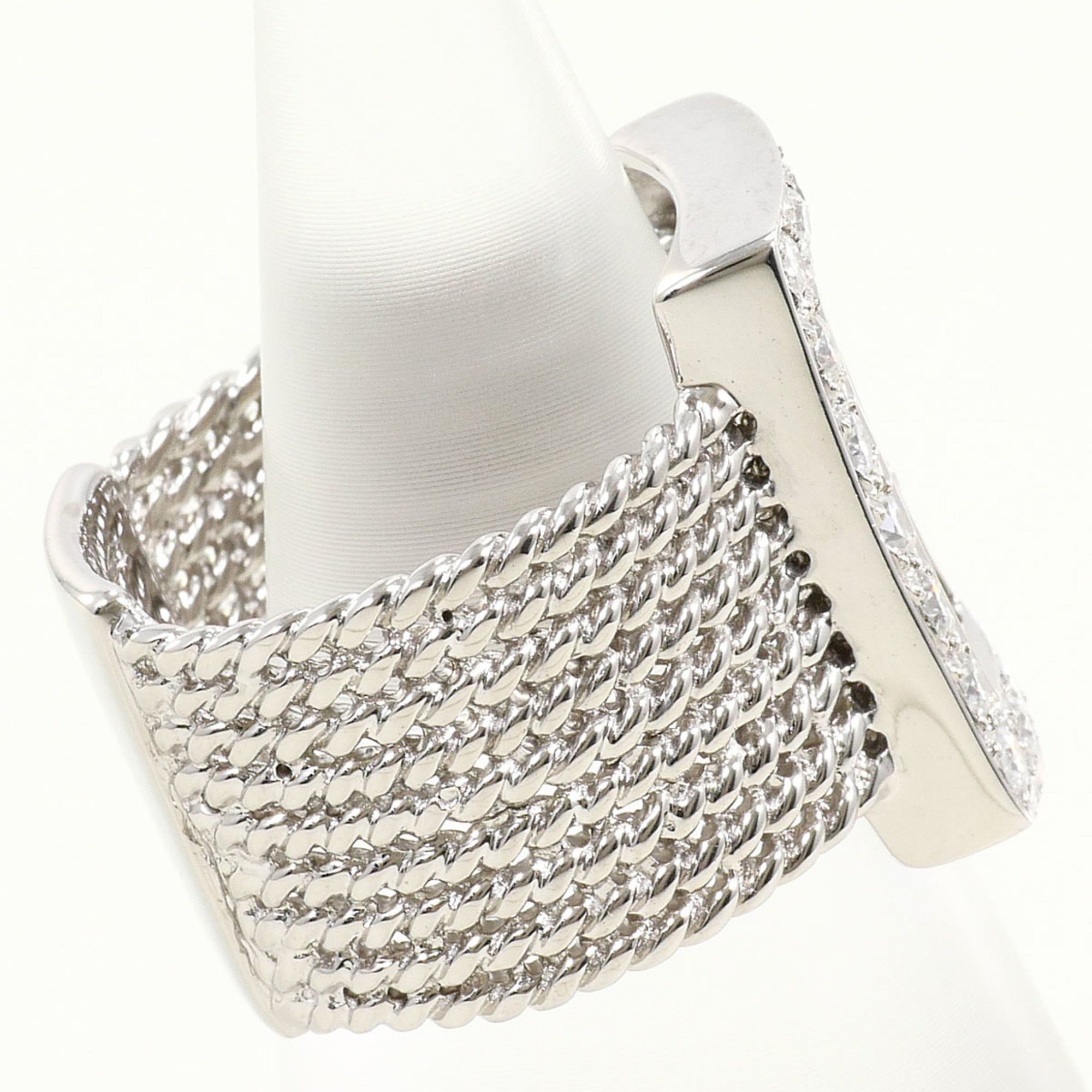 Unbranded White Gold White Gold (18K) Band Ring (Pre-Owned)