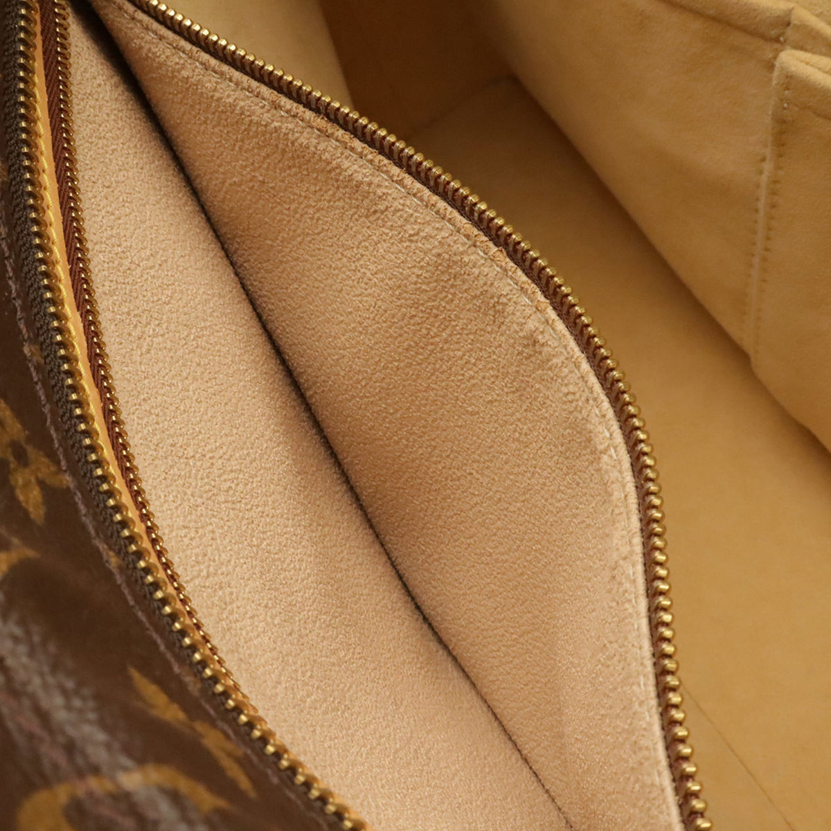 Louis Vuitton Brown Monogram Canvas Pvc Coated Canvas Shoulder Bag Tote Bag (Pre-Owned)