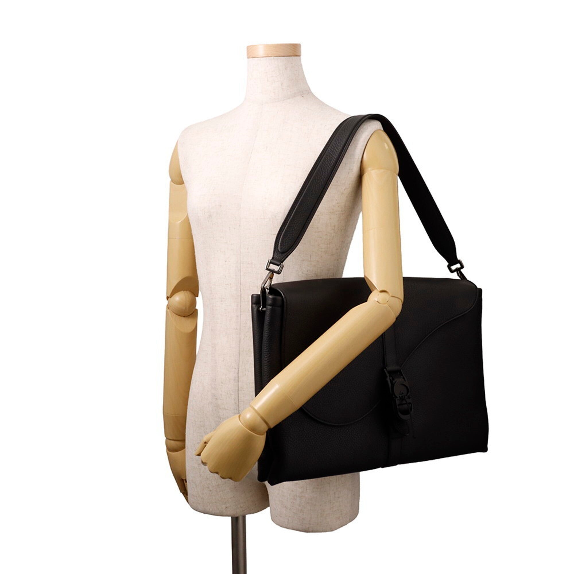 Christian Dior Black Leather Handbag Shoulder Bag (Pre-Owned)
