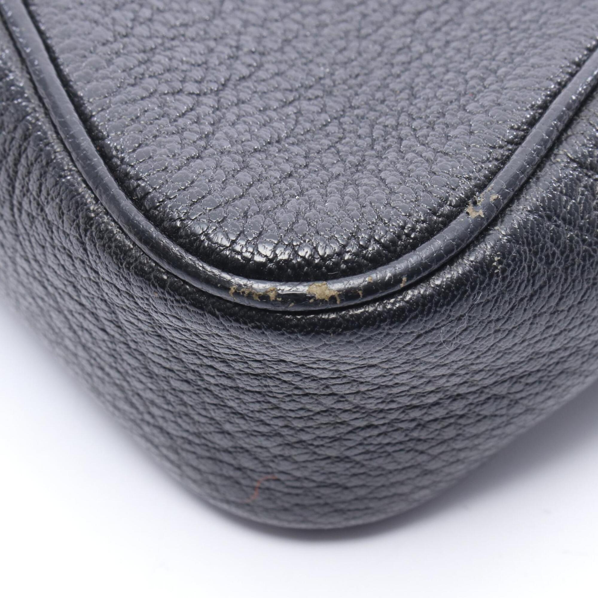 Salvatore Ferragamo Black Leather Handbag Shoulder Bag (Pre-Owned)