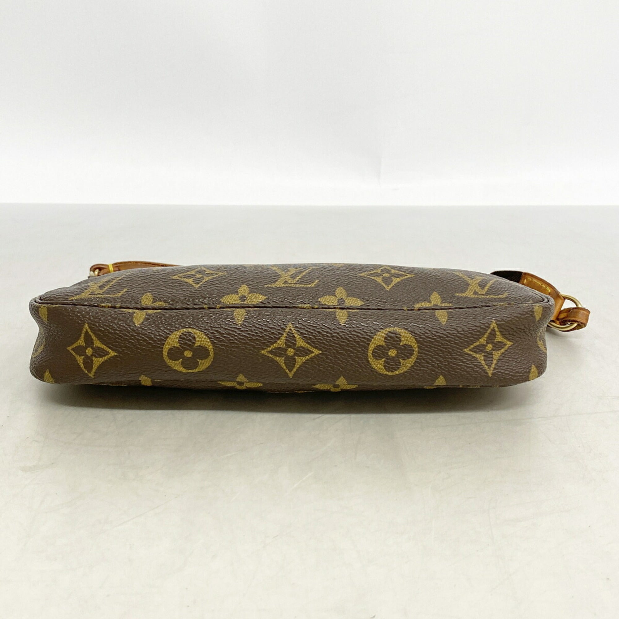 Louis Vuitton Brown Pouch (Pre-Owned)