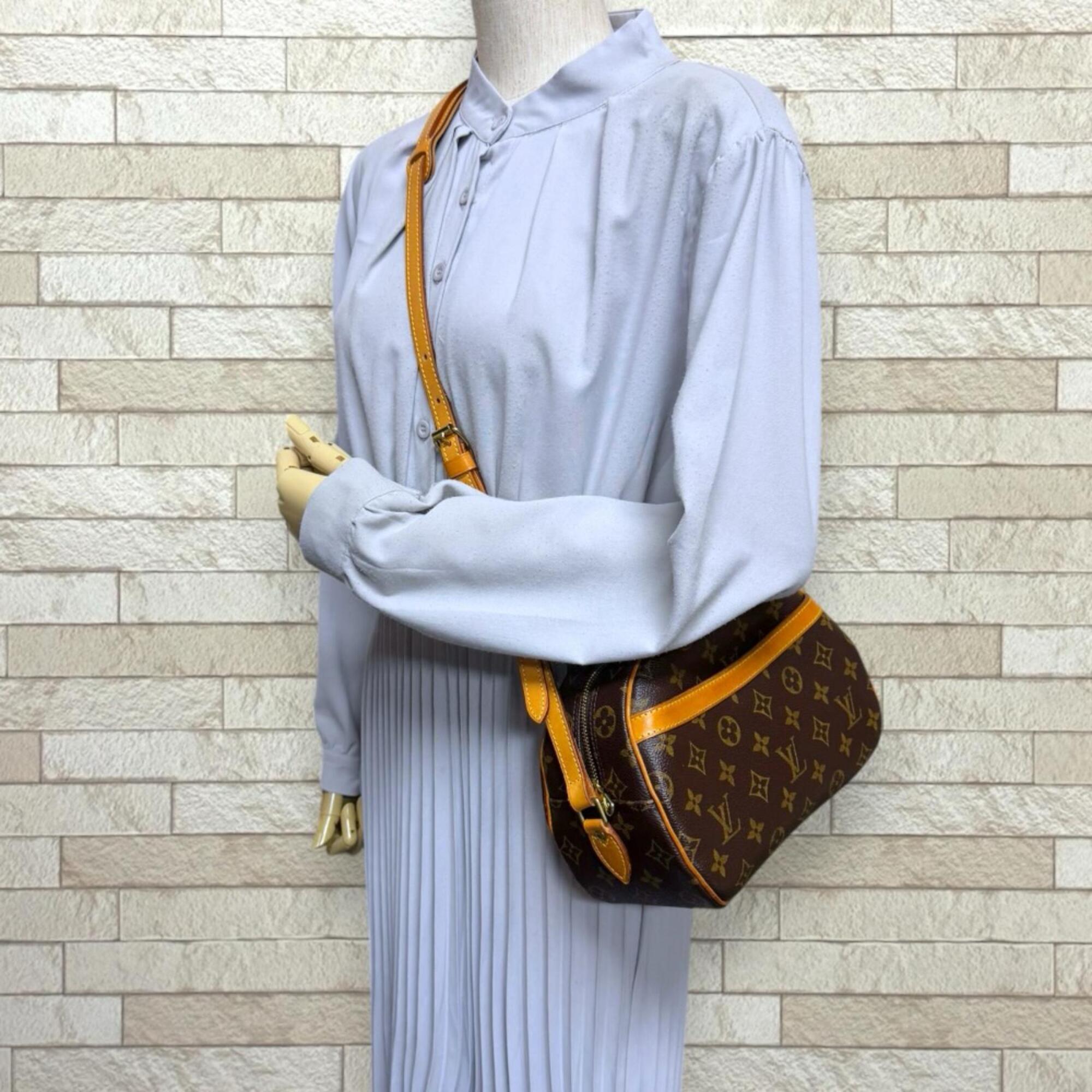 Louis Vuitton Monogram Brown Galle Monogram Monogram Shoulder Bag (Pre-Owned)