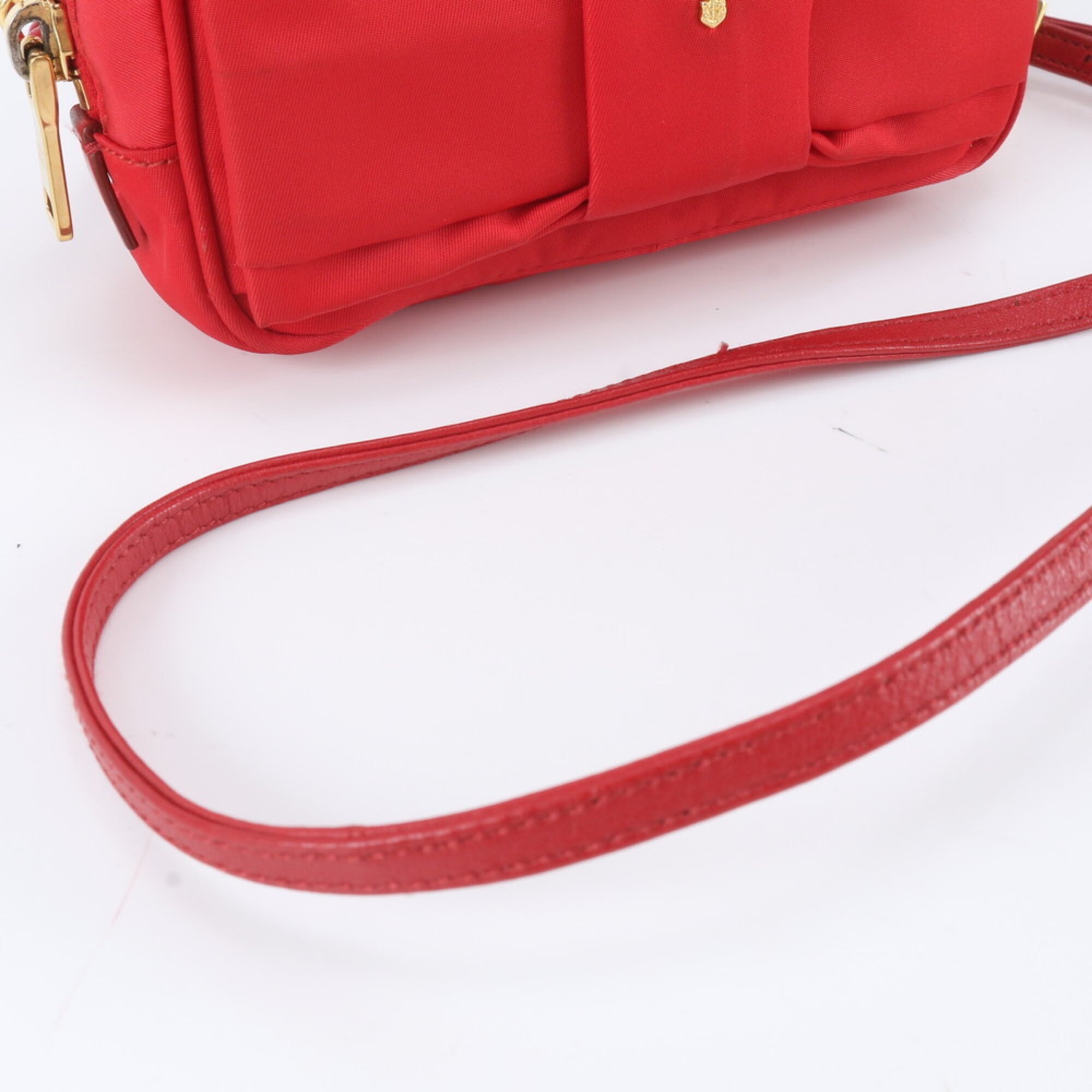 Prada Red Color Nylon Leather Shoulder Bag (Pre-Owned)