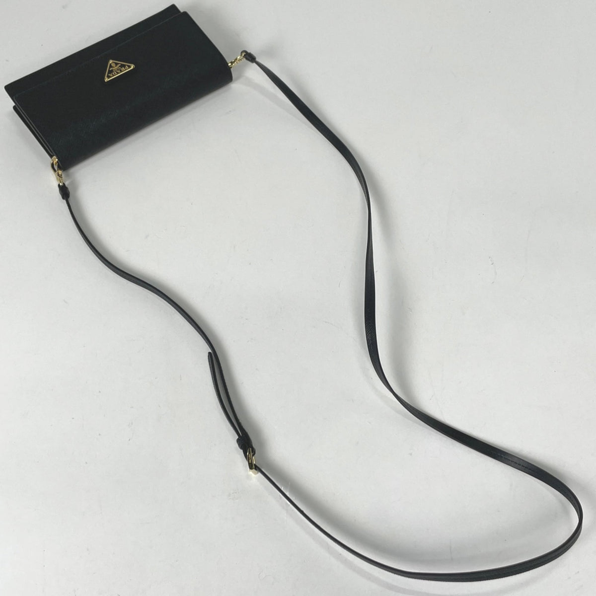 Prada Black Leather Shoulder Bag (Pre-Owned)