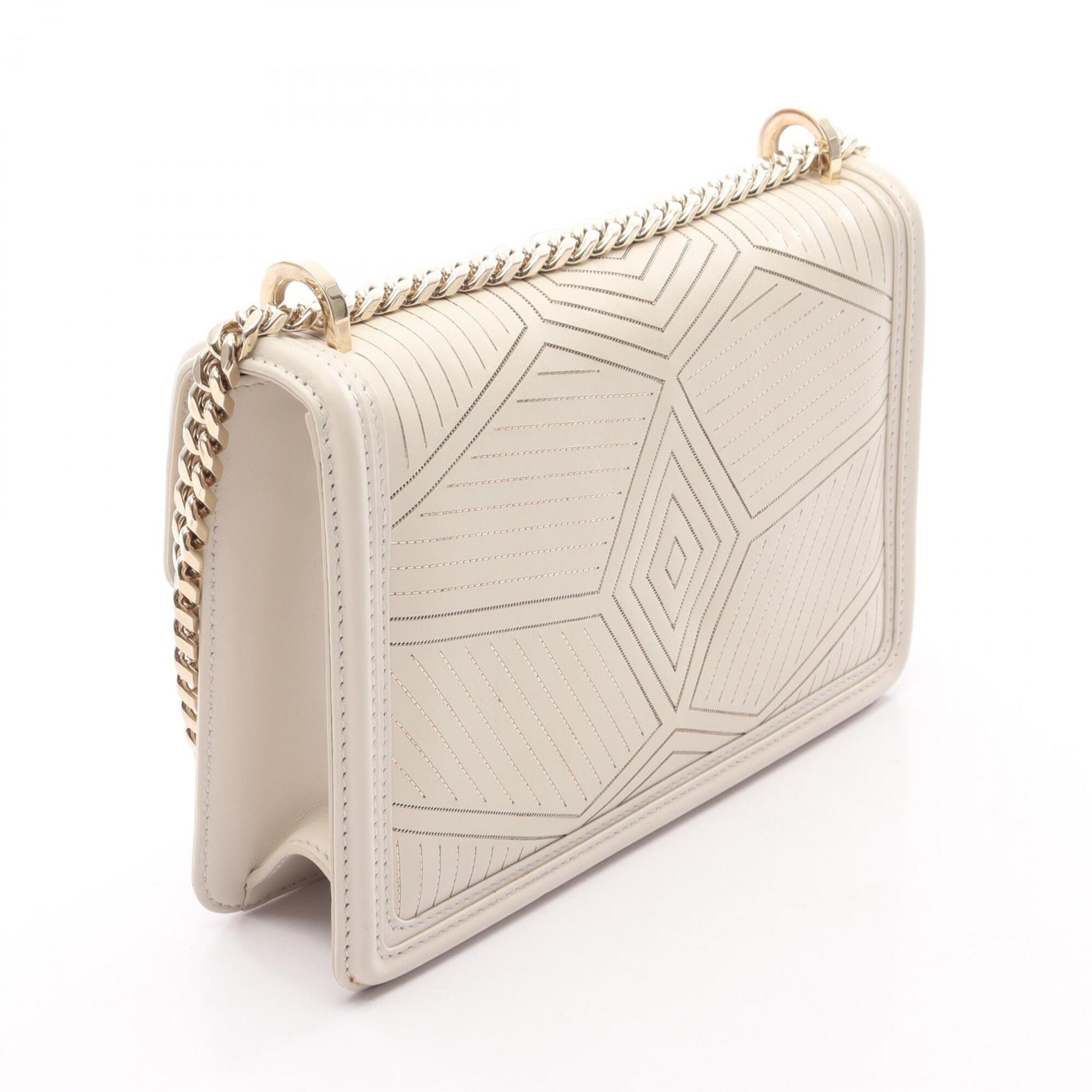 Bvlgari White Leather Handbag Shoulder Bag (Pre-Owned)
