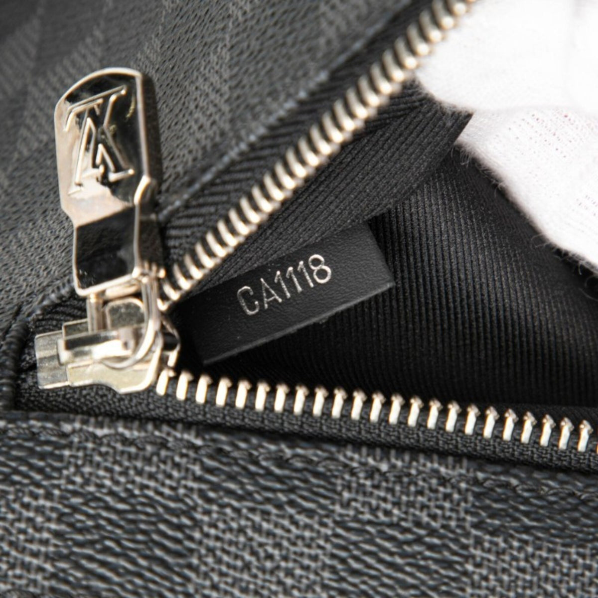 Louis Vuitton Damier Graphite Black Pvc Leather Shoulder Bag (Pre-Owned)