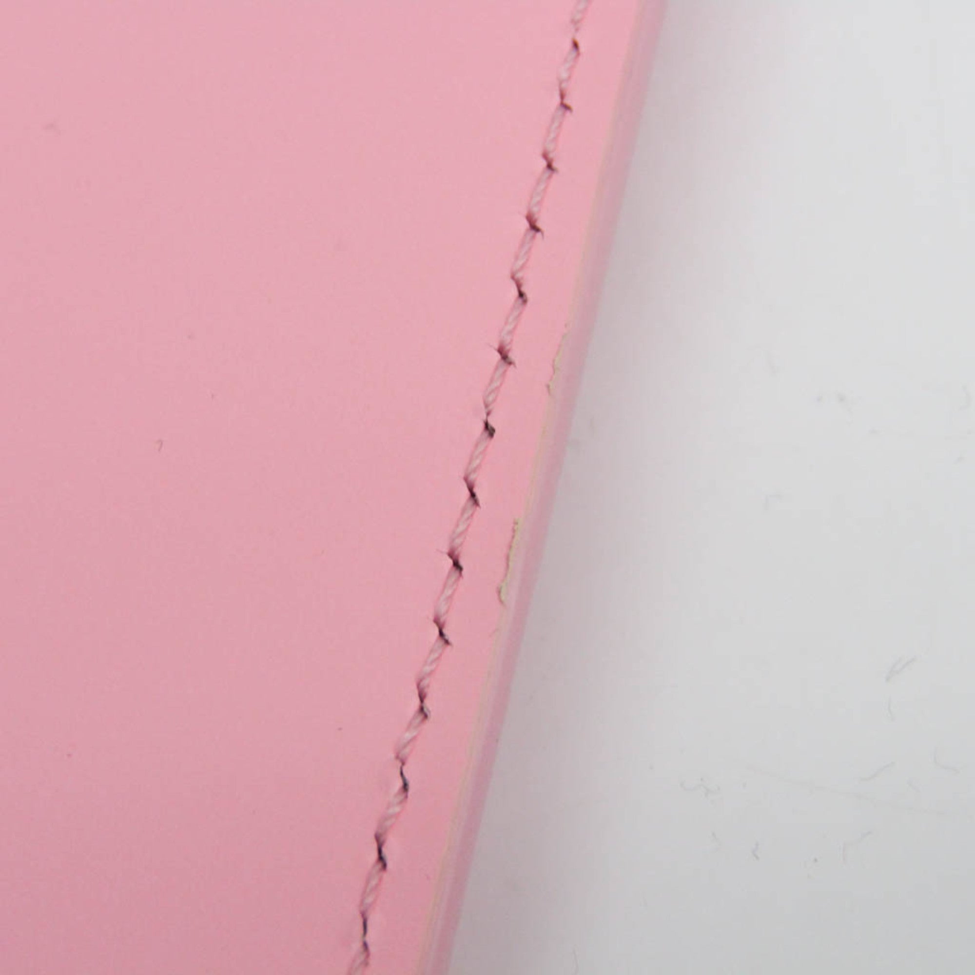 Givenchy Pink Leather Clutch Bag (Pre-Owned)