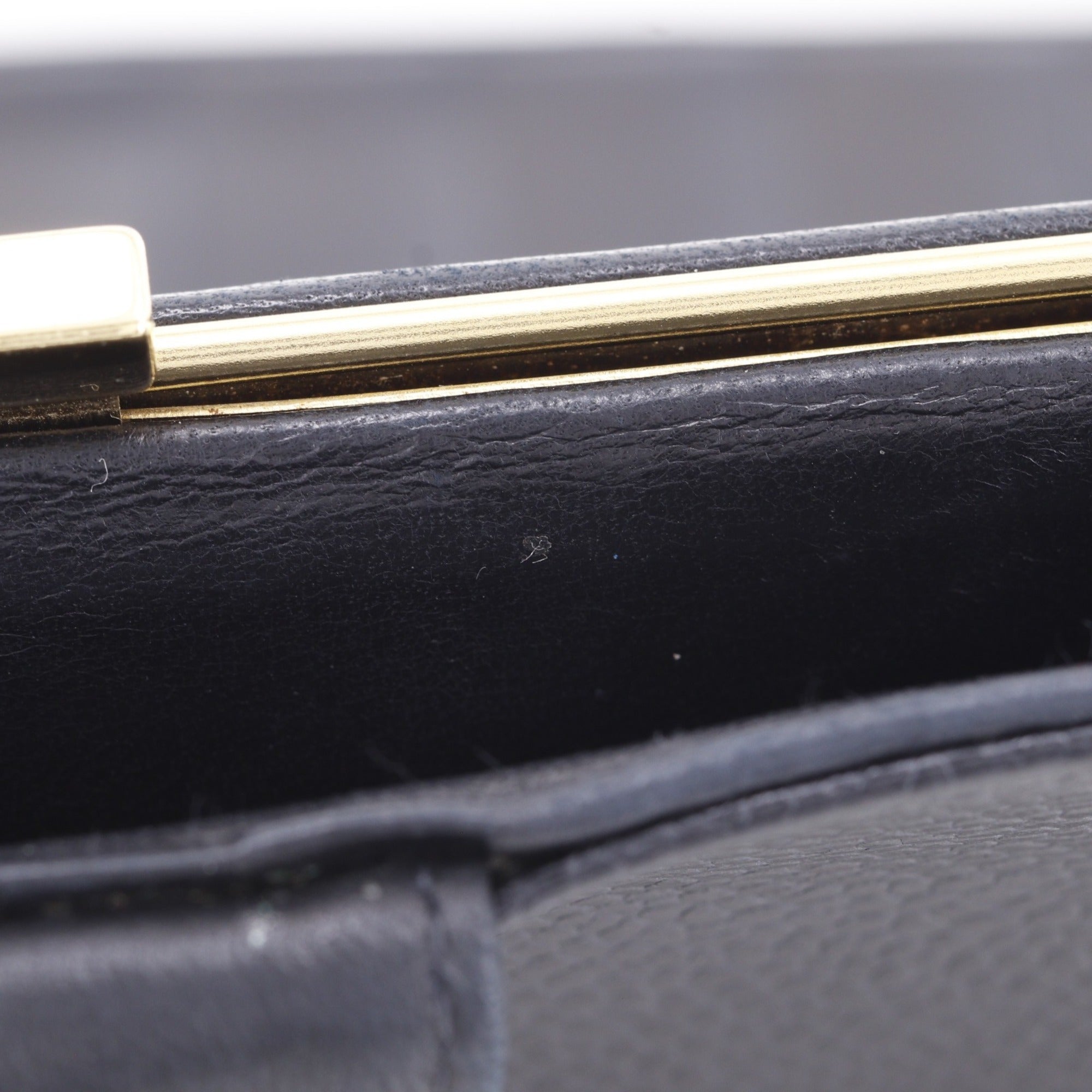 Chanel Black Grained Calfskin Long Wallet (Bi-Fold) (Pre-Owned)