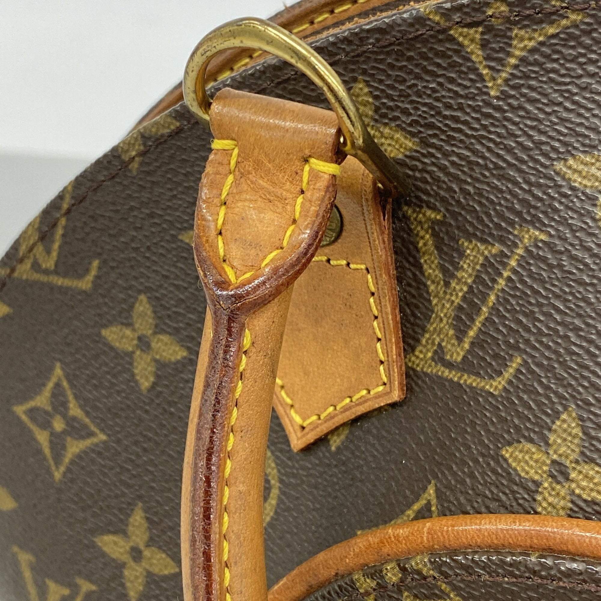 Louis Vuitton Brown Handbag (Pre-Owned)