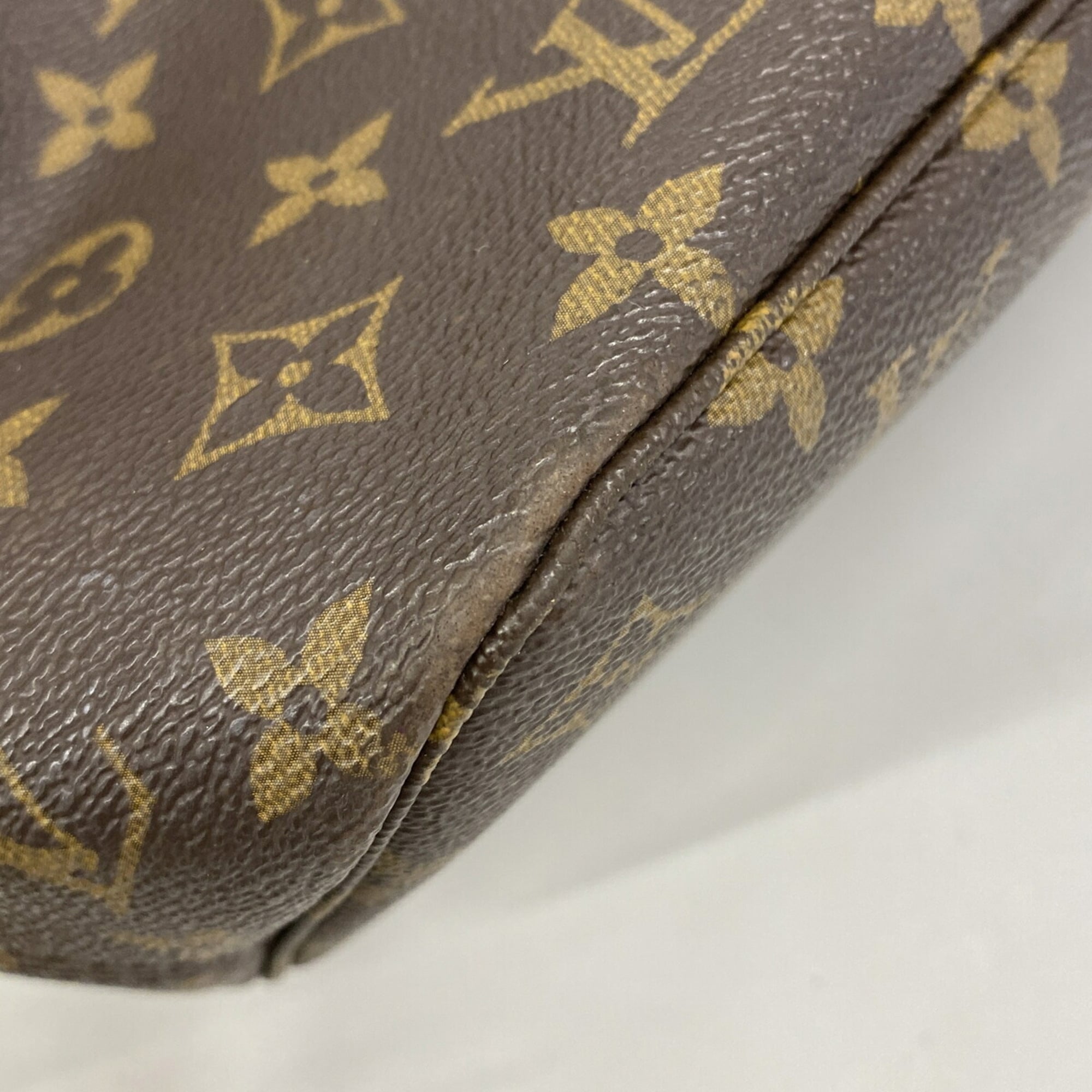 Louis Vuitton Brown Tote Bag (Pre-Owned)