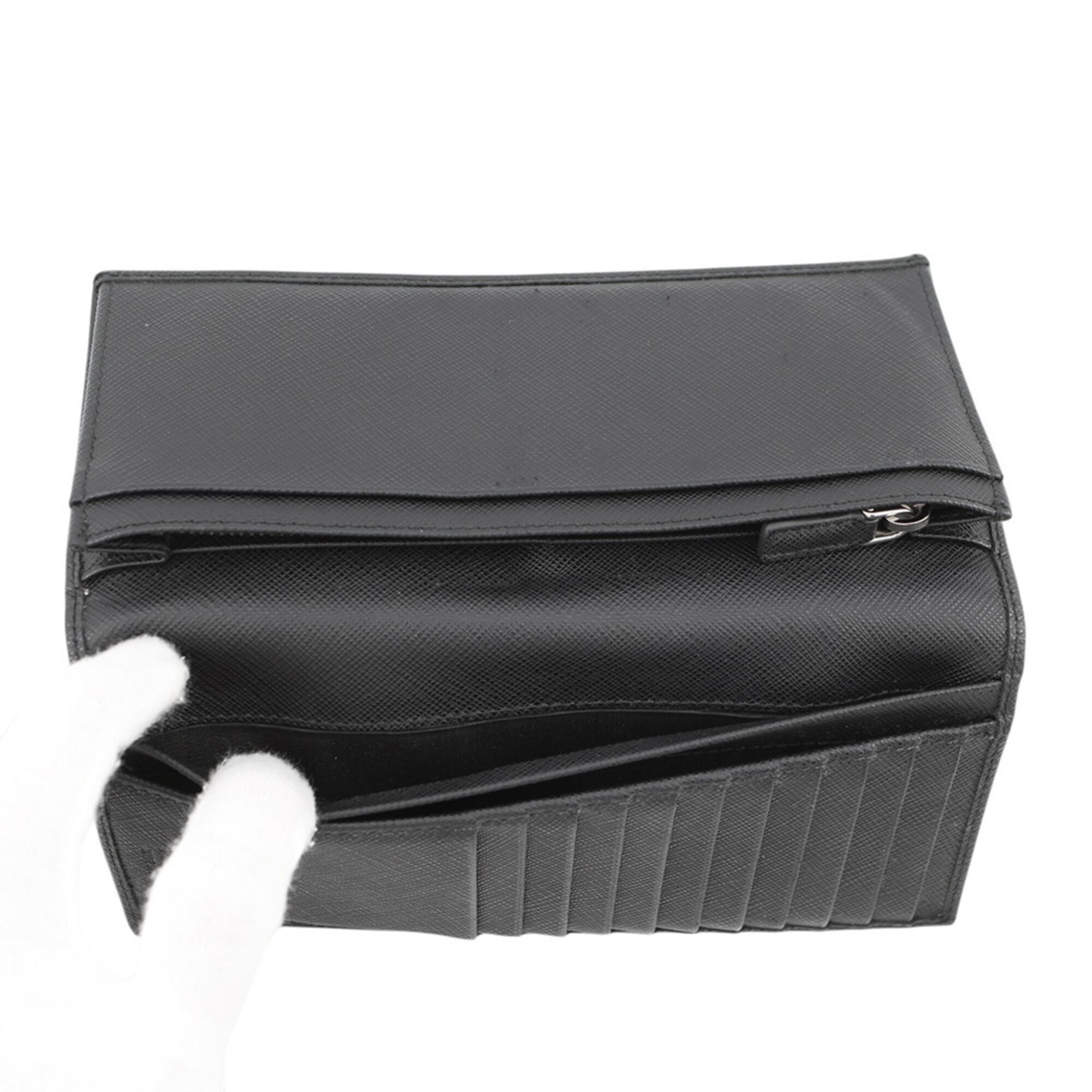 Prada Black Saffiano Leather Long Wallet (Bi-Fold) (Pre-Owned)