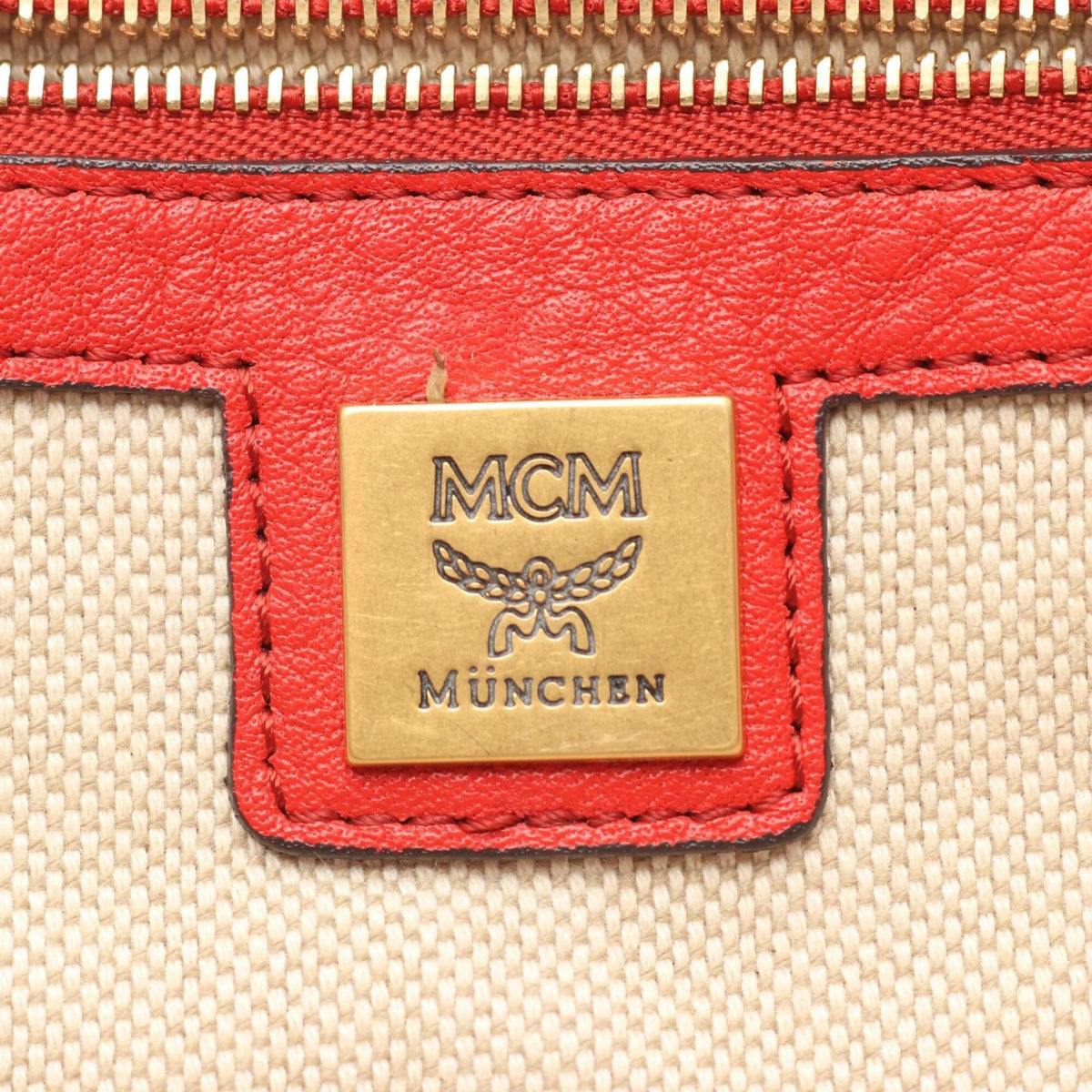Mcm Red Color Leather Handbag (Pre-Owned)