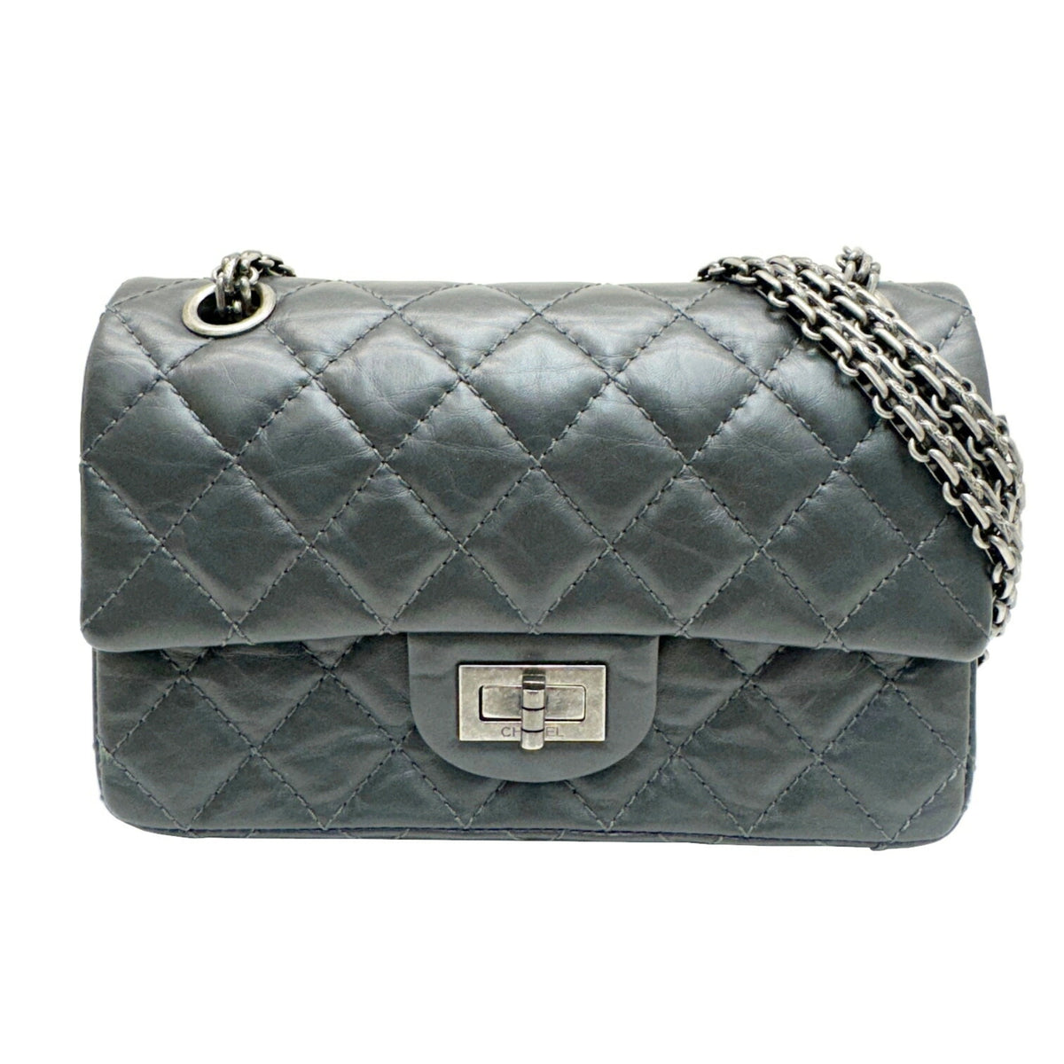 Chanel Dark Gray Leather Shoulder Bag (Pre-Owned)