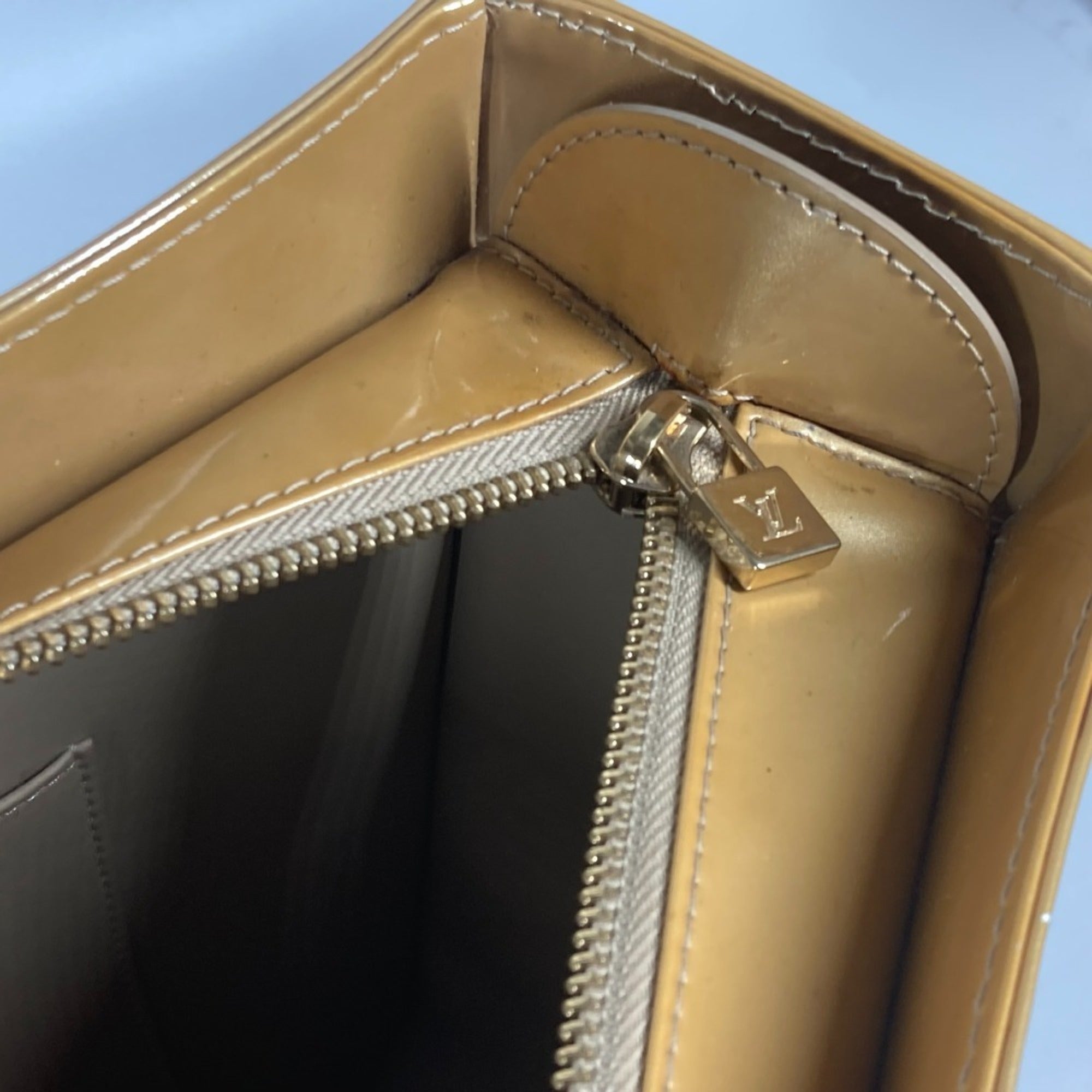 Louis Vuitton Beige Monogram Vernis Shoulder Bag Tote Bag (Pre-Owned)
