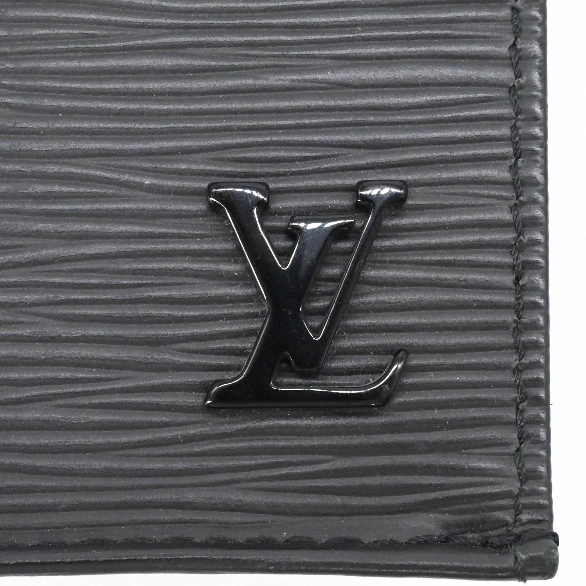 Louis Vuitton Epi Black Epi Leather Handbag Shoulder Bag (Pre-Owned)