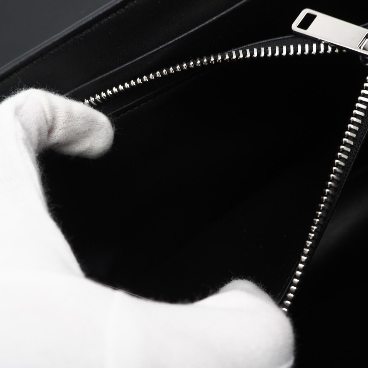 Celine Black Leather Shoulder Bag (Pre-Owned)