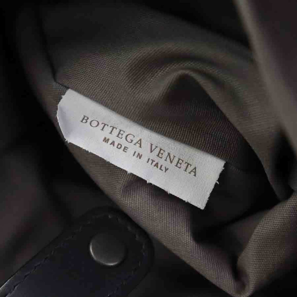 Bottega Veneta Black Nylon Canvas Leather Sling Bag (Pre-Owned)