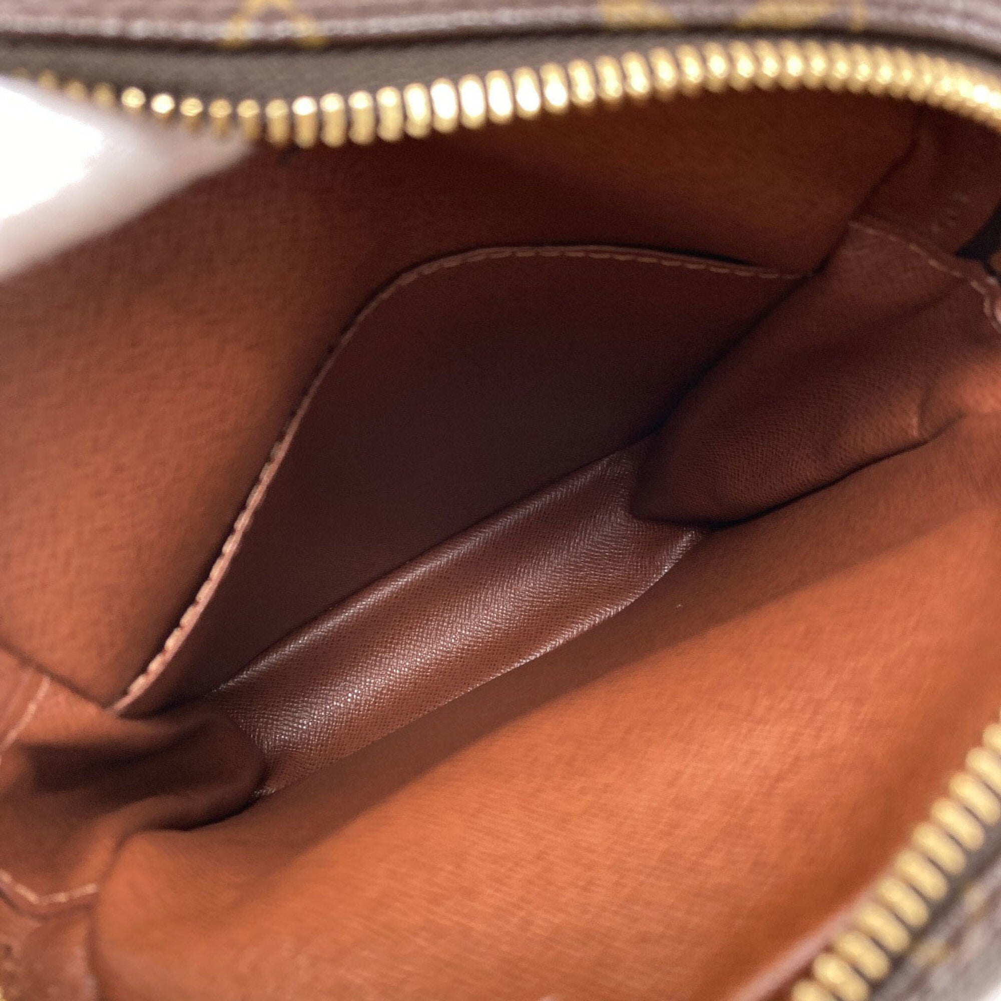 Louis Vuitton Monogram Monogram Monogram Shoulder Bag (Pre-Owned)