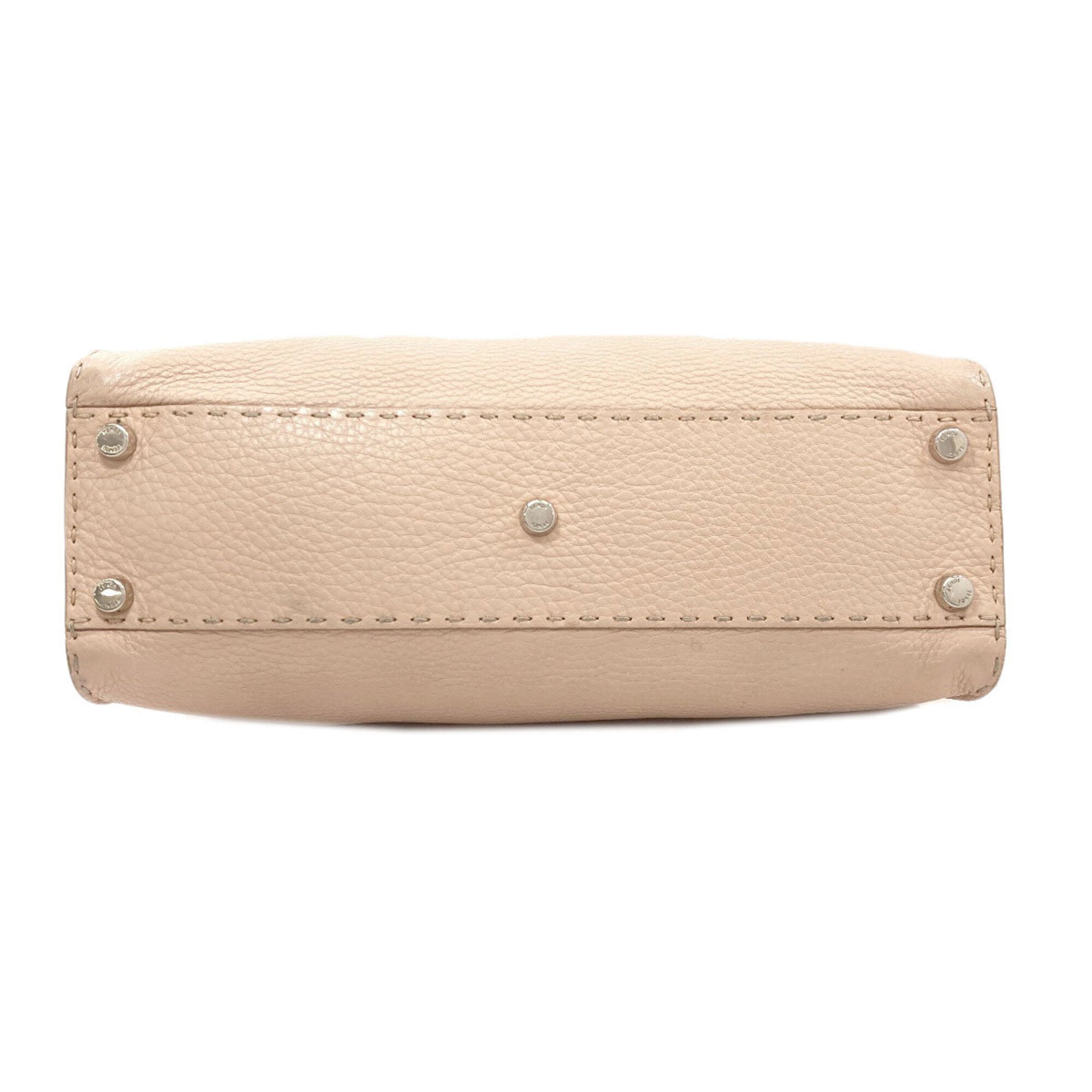 Fendi Beige Leather Handbag (Pre-Owned)