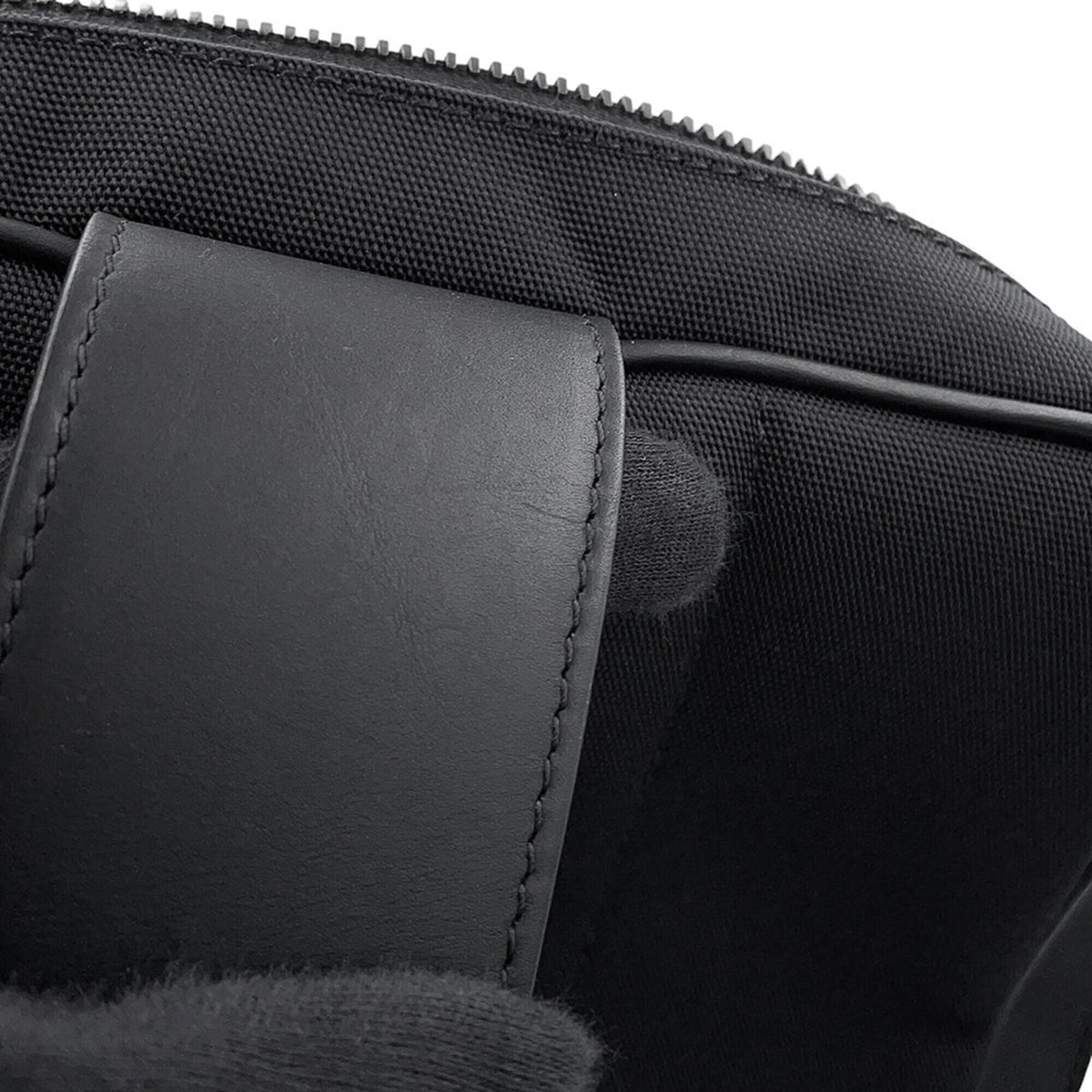 Bottega Veneta Intrecciato Black Leather Canvas Sling Bag (Pre-Owned)
