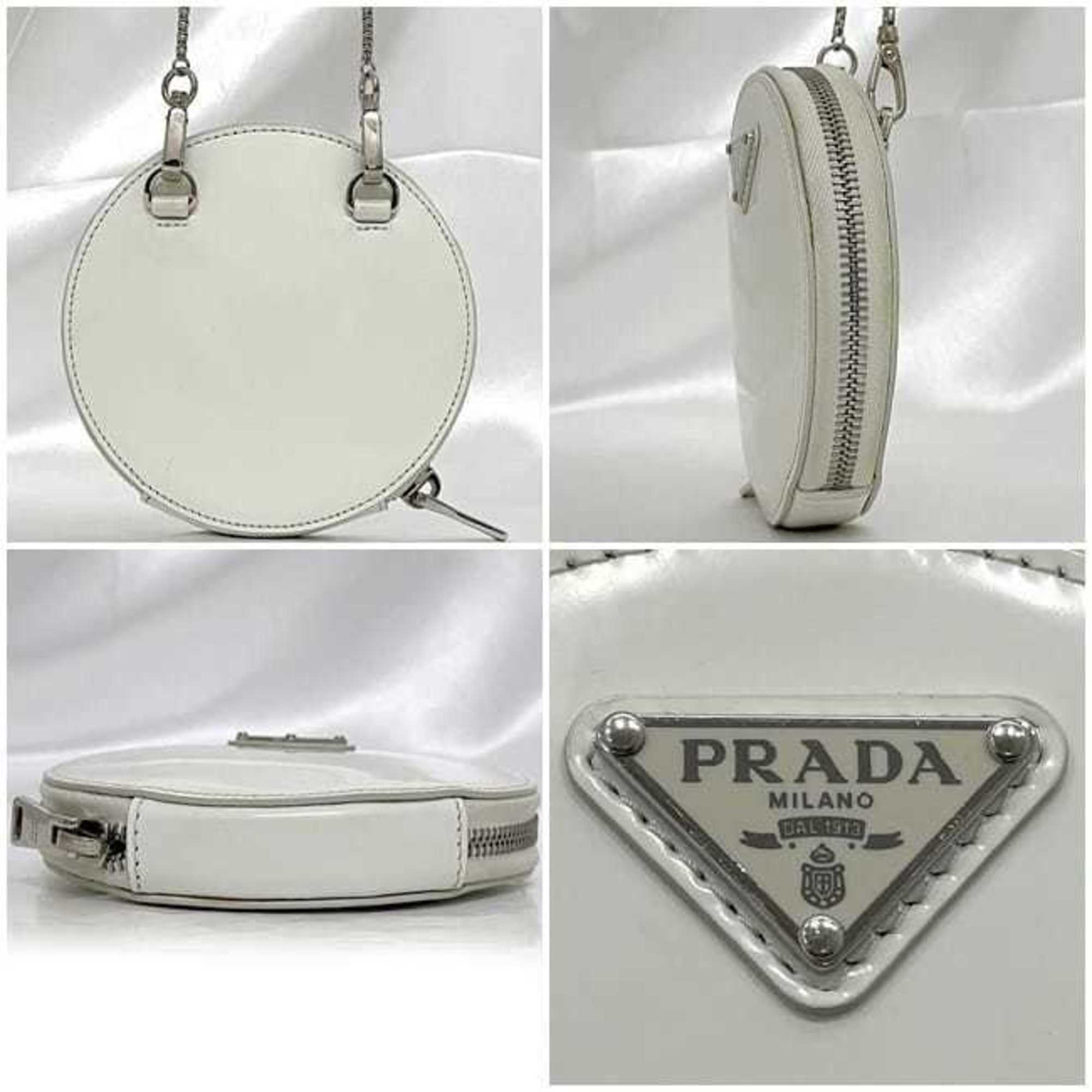 Prada White Leather Pochette Shoulder Bag (Pre-Owned)
