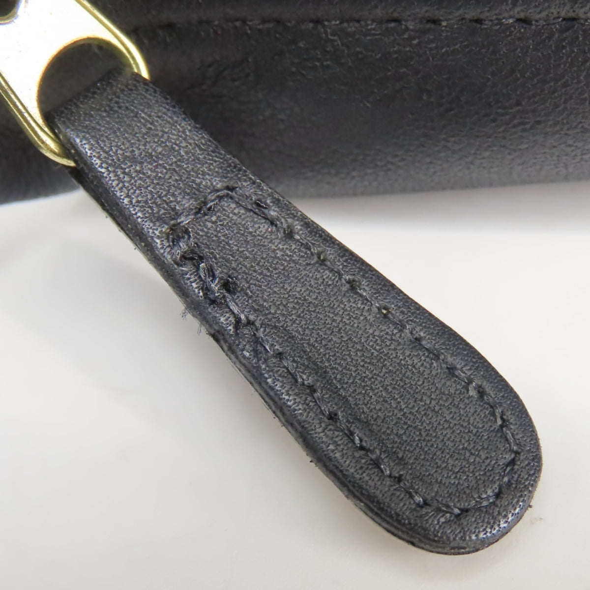 Coach Black Leather Shoulder Bag (Pre-Owned)