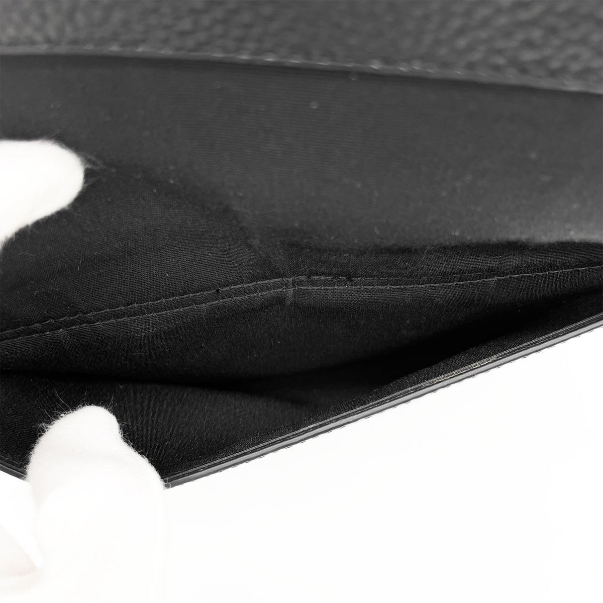 Coach Black Leather Shoulder Bag (Pre-Owned)
