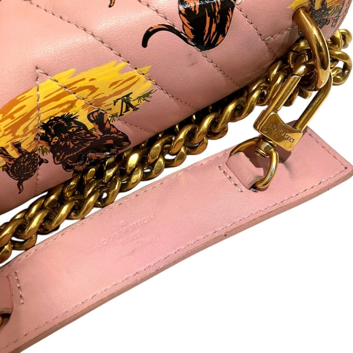 Louis Vuitton Leopard Pink Quilting Shoulder Bag (Pre-Owned)