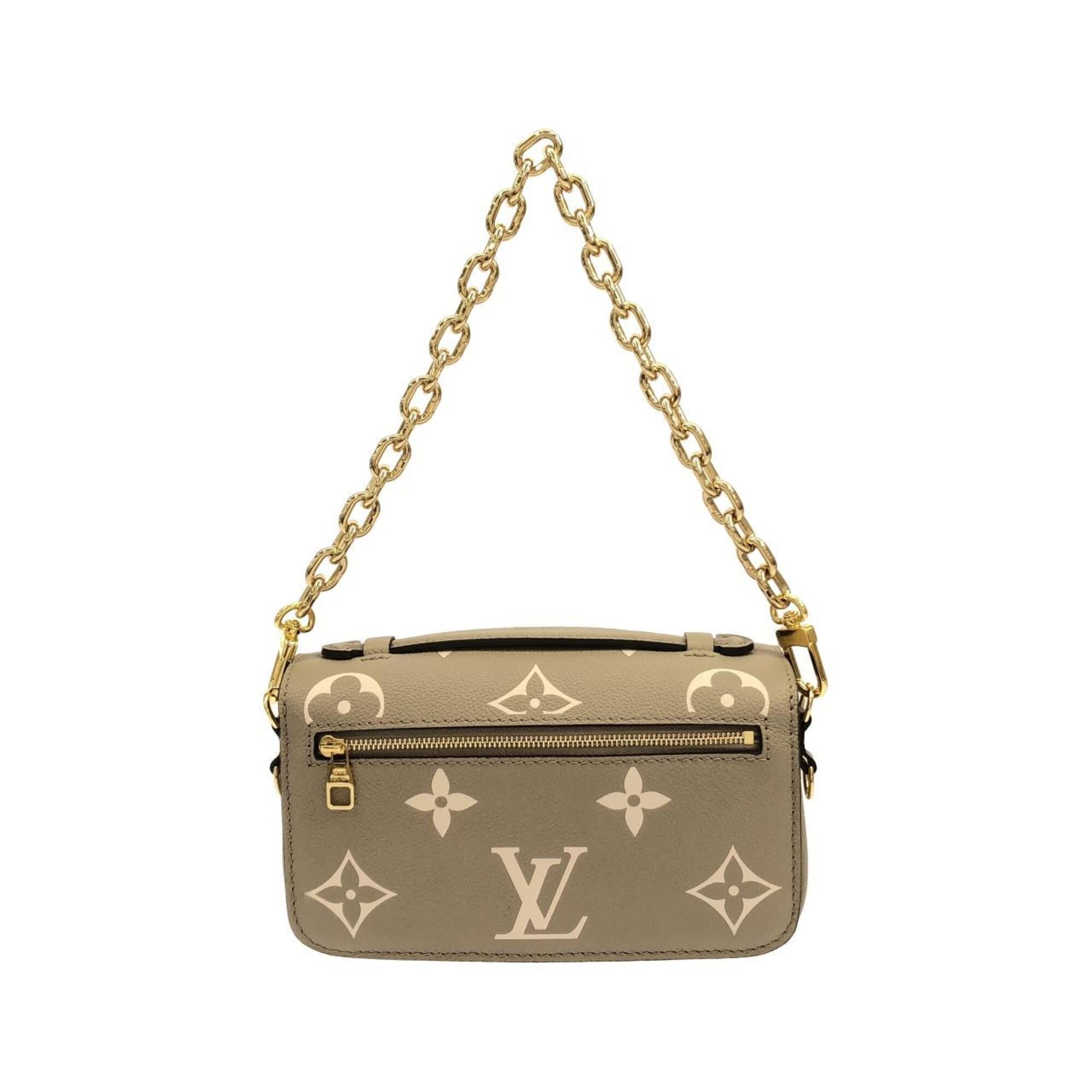 Louis Vuitton Tourterelle Leather Pochette Shoulder Bag (Pre-Owned)