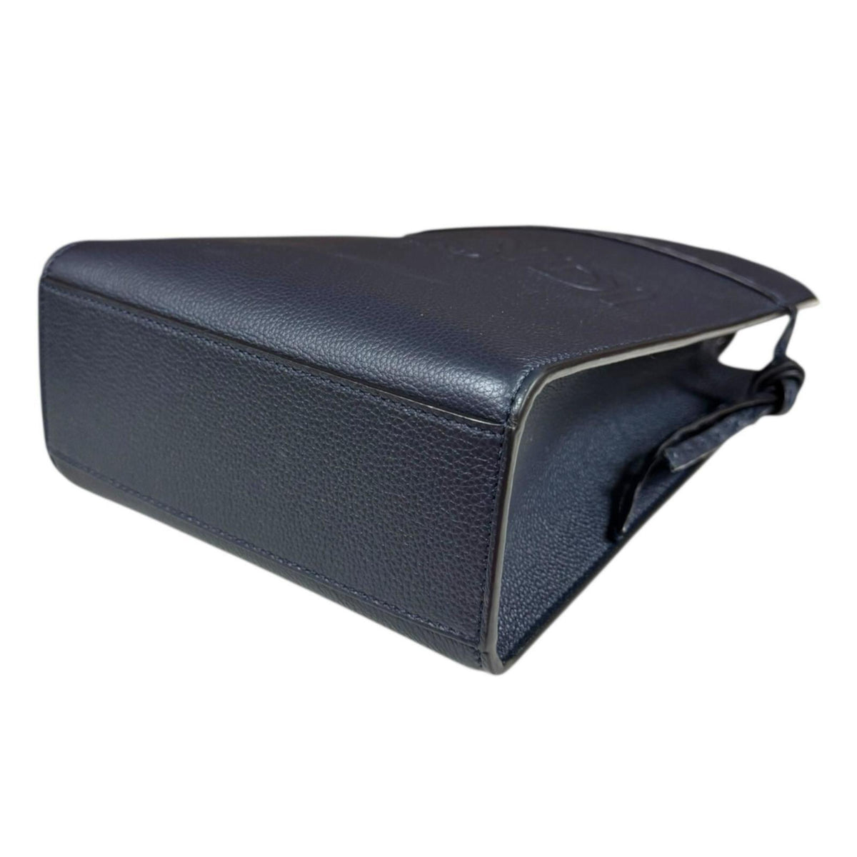 Fendi Navy Leather Shoulder Bag (Pre-Owned)