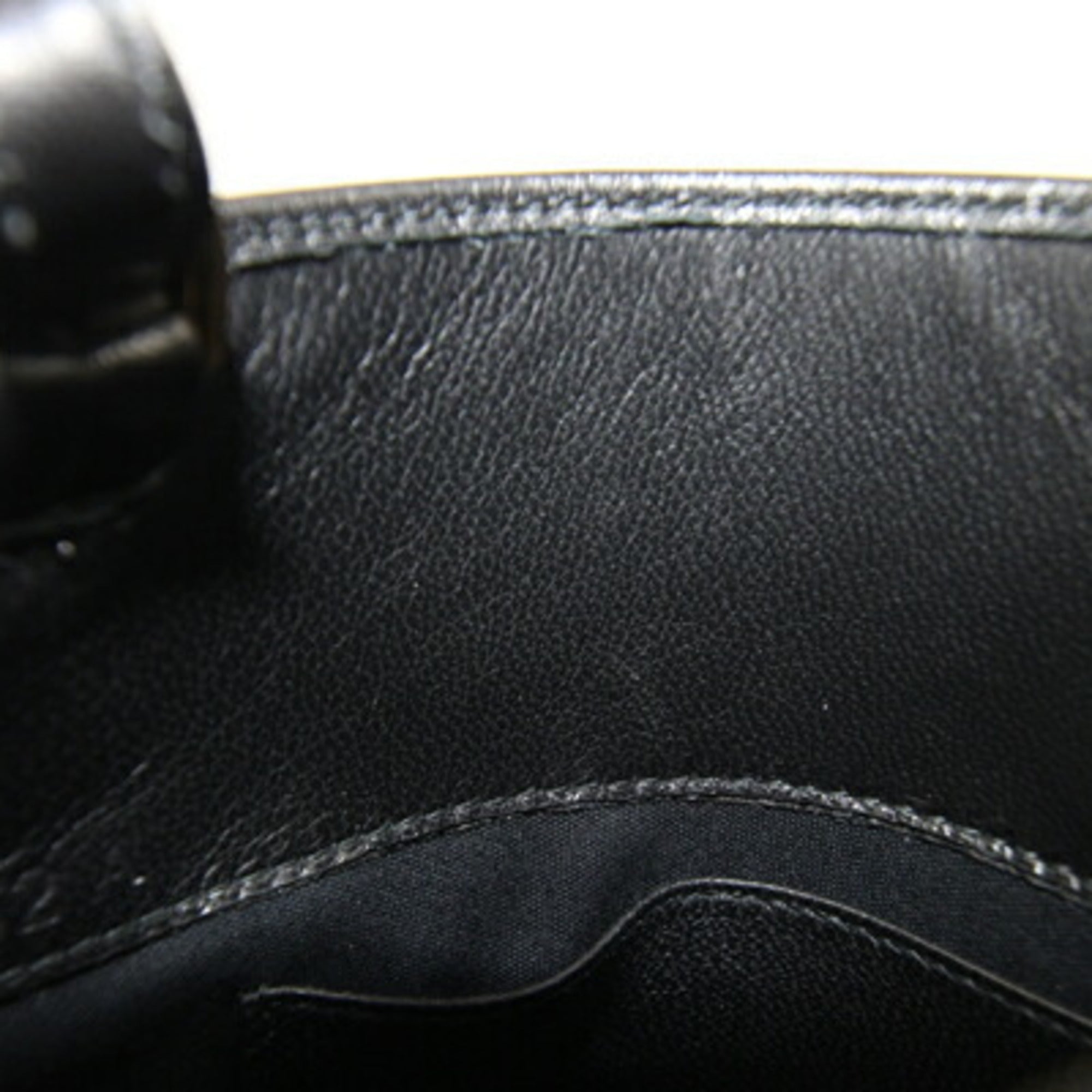 Miu Miu Matelasse Black Leather Pochette Shoulder Bag (Pre-Owned)