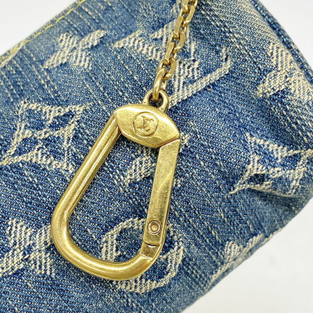 Louis Vuitton Blue Pouch (Pre-Owned)