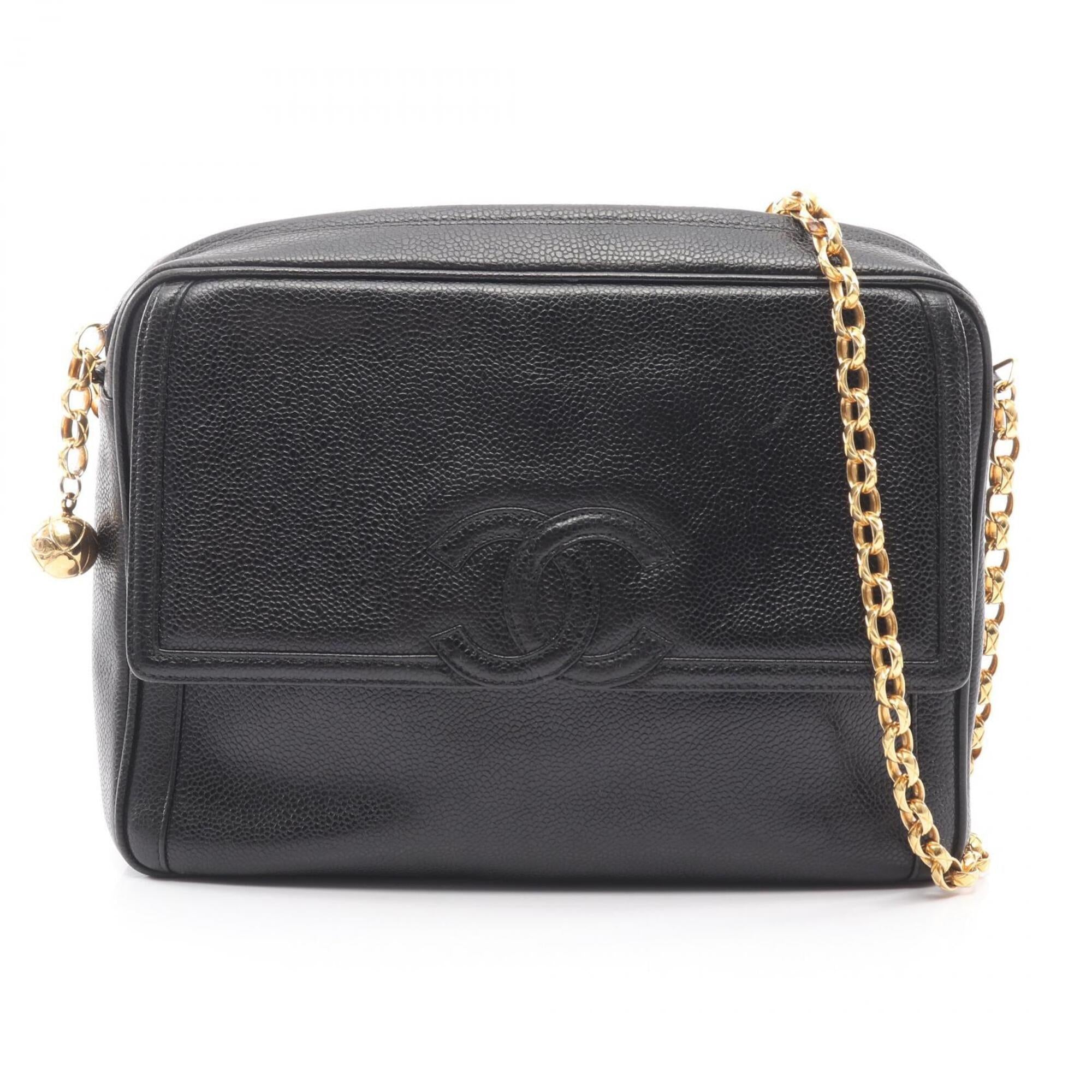Chanel Black Leather Handbag Shoulder Bag (Pre-Owned)