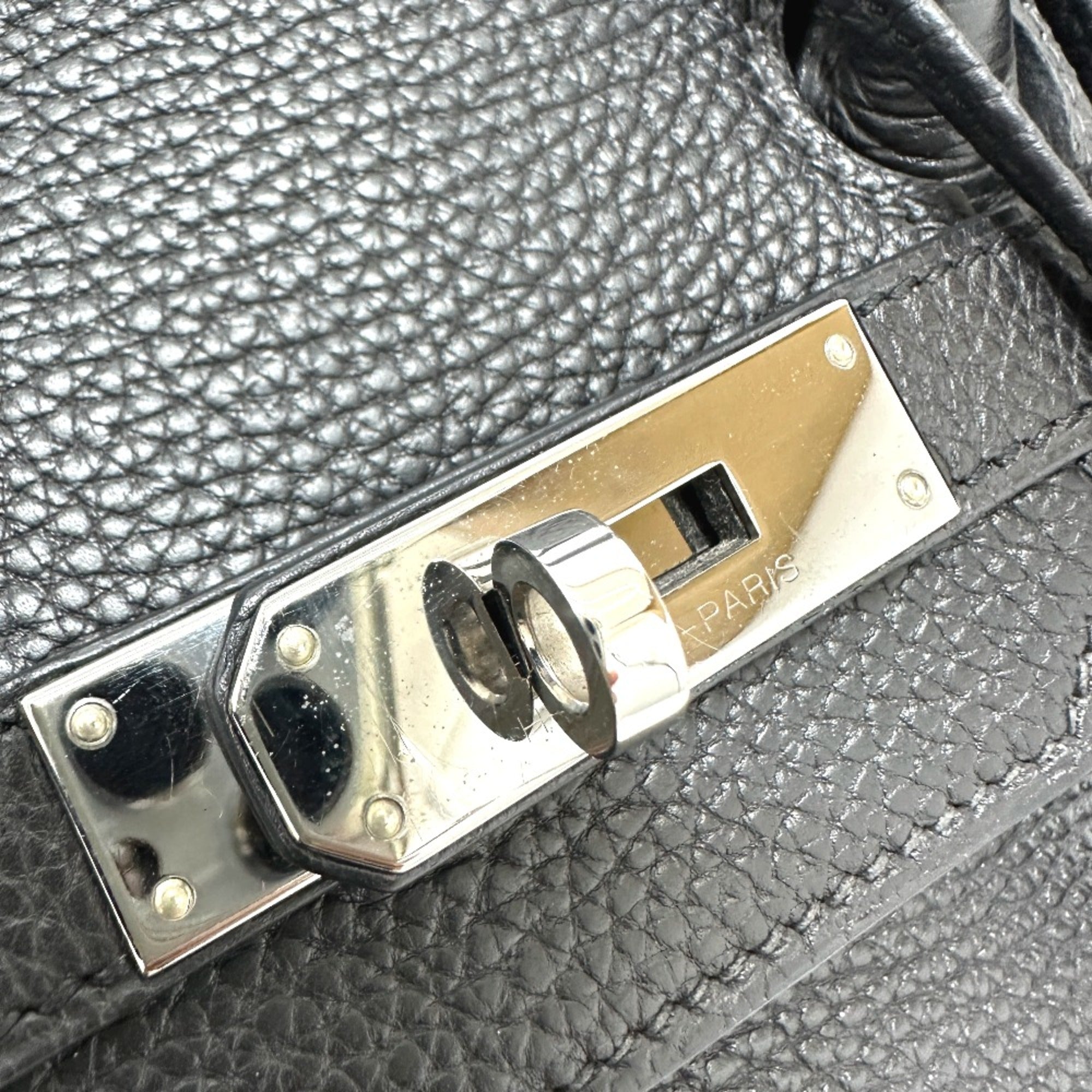 Hermes Black Leather Handbag (Pre-Owned)